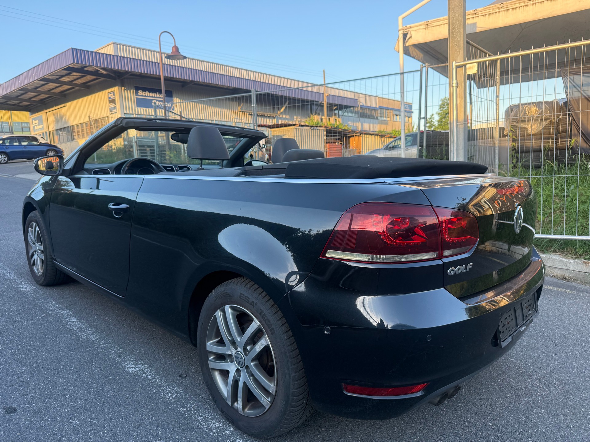 VW Golf Cabrio 1.4 TSI-image-4