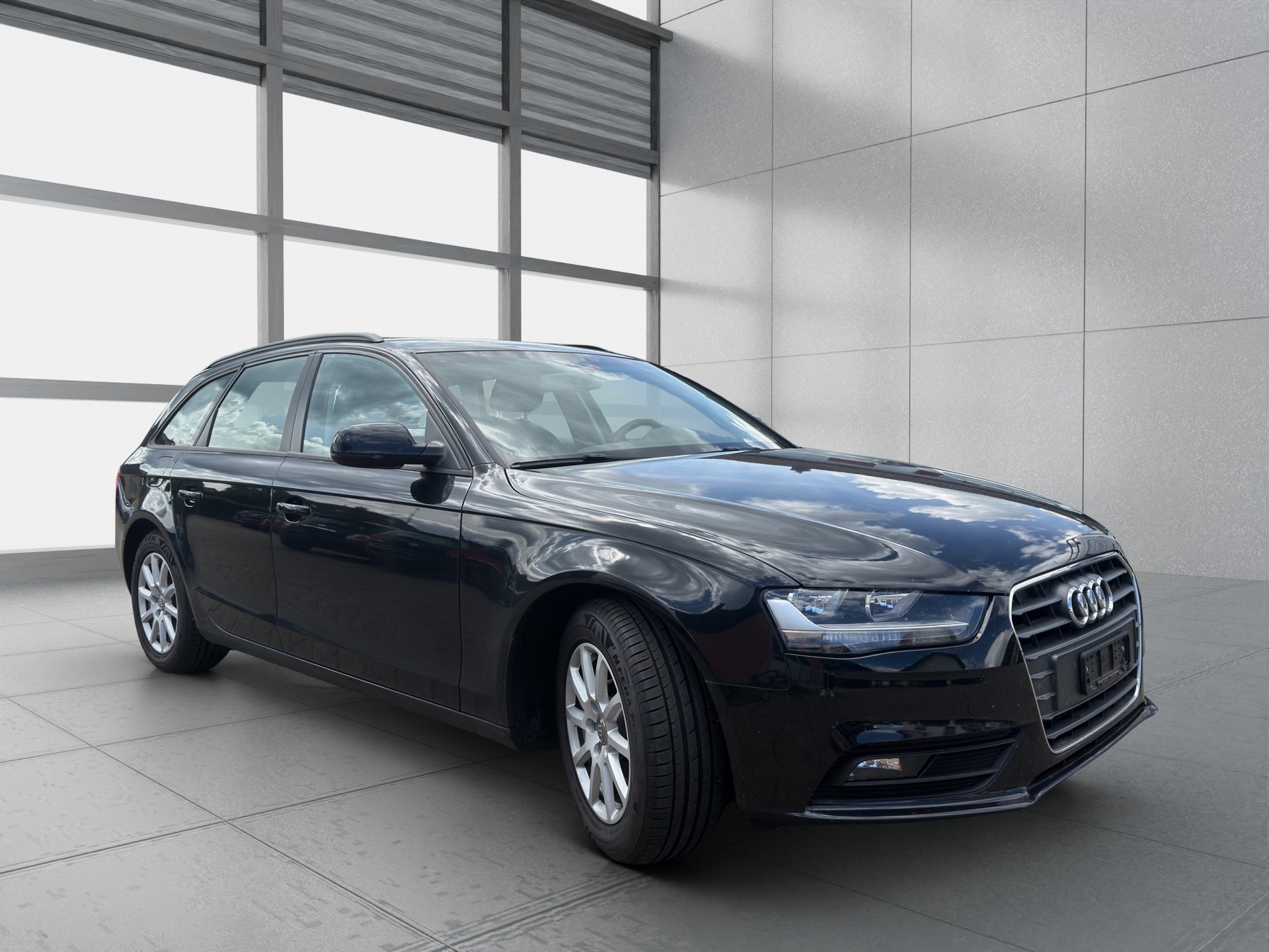 AUDI A4 Avant 2.0 TDI multitronic-image-1