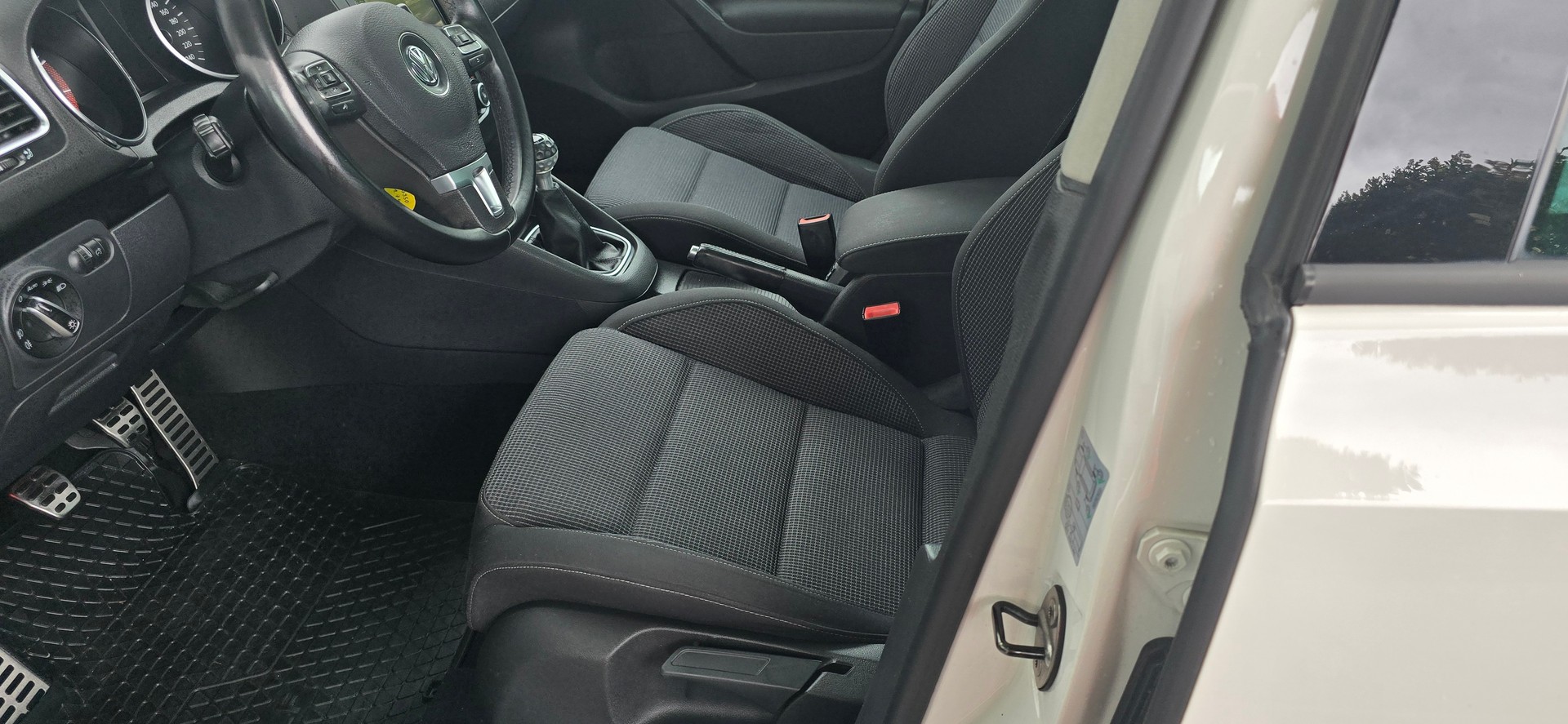 VW Golf 1.4 TSI Team-image-11