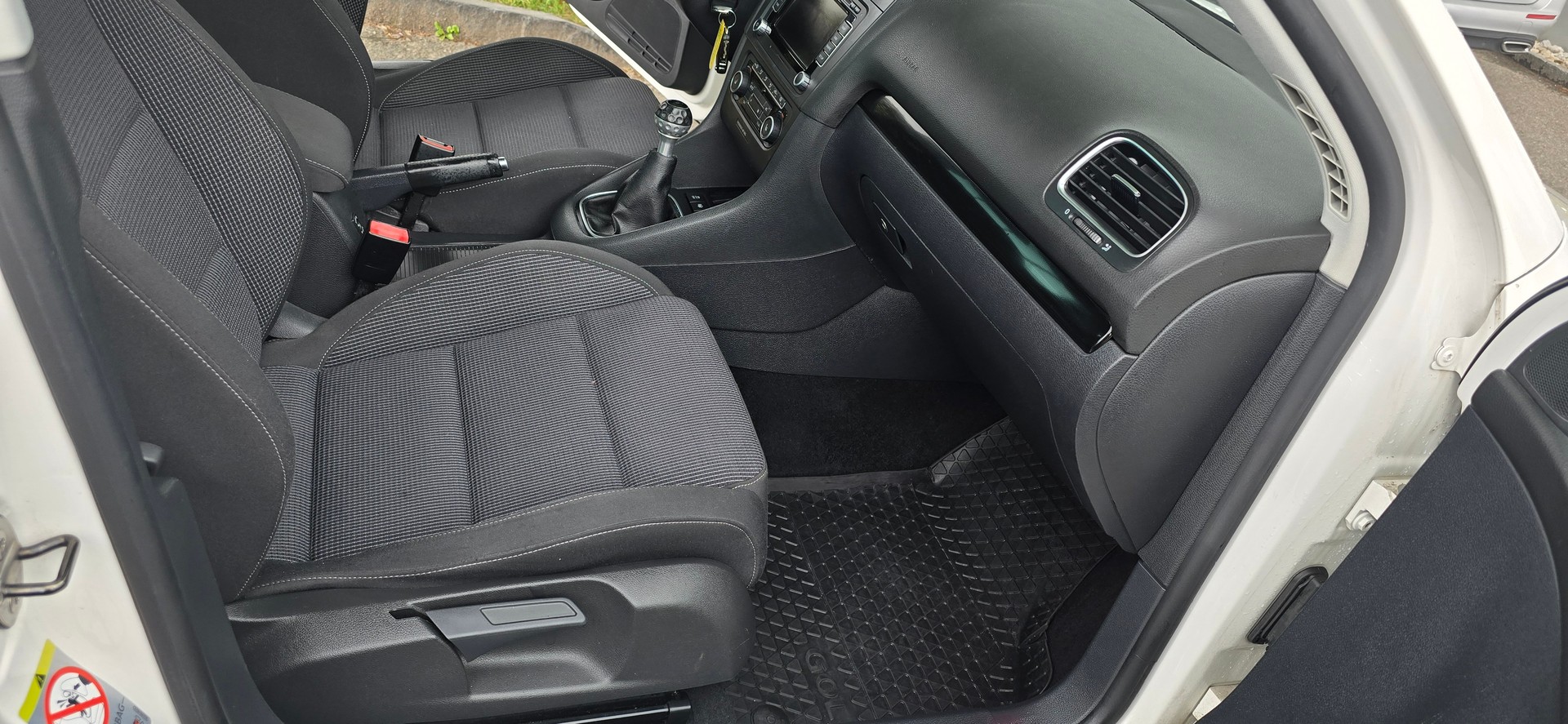 VW Golf 1.4 TSI Team-image-14