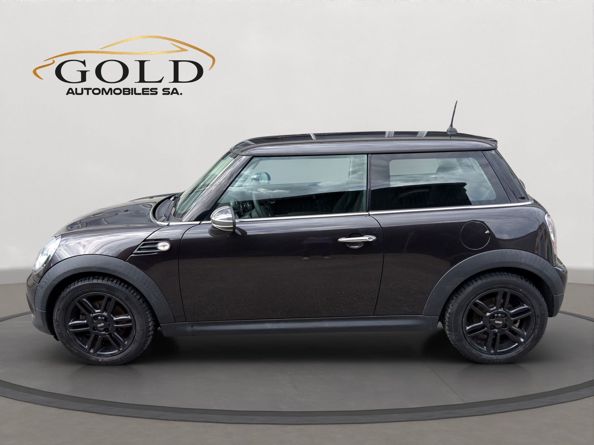 MINI One-image-10