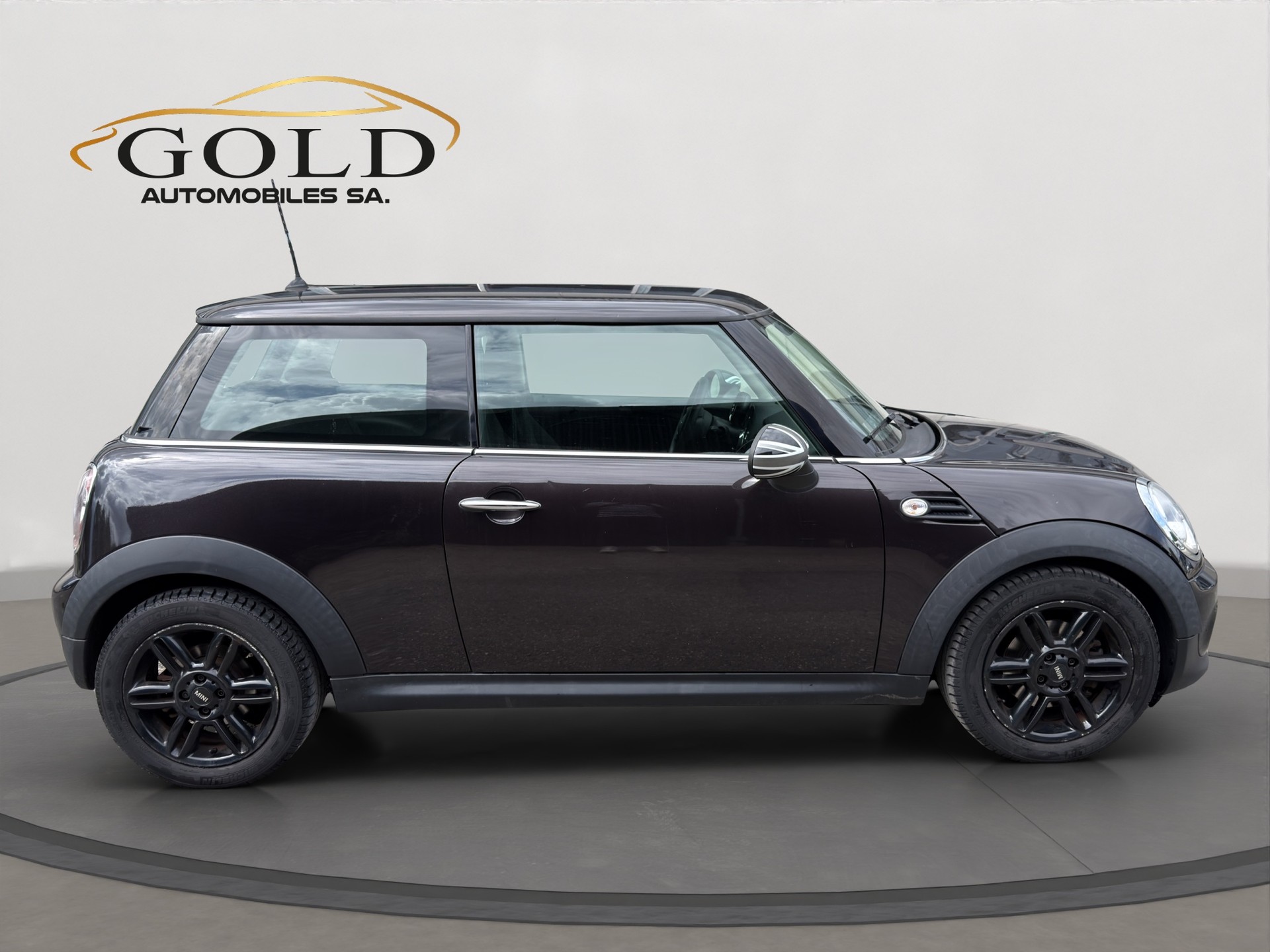 MINI One-image-11