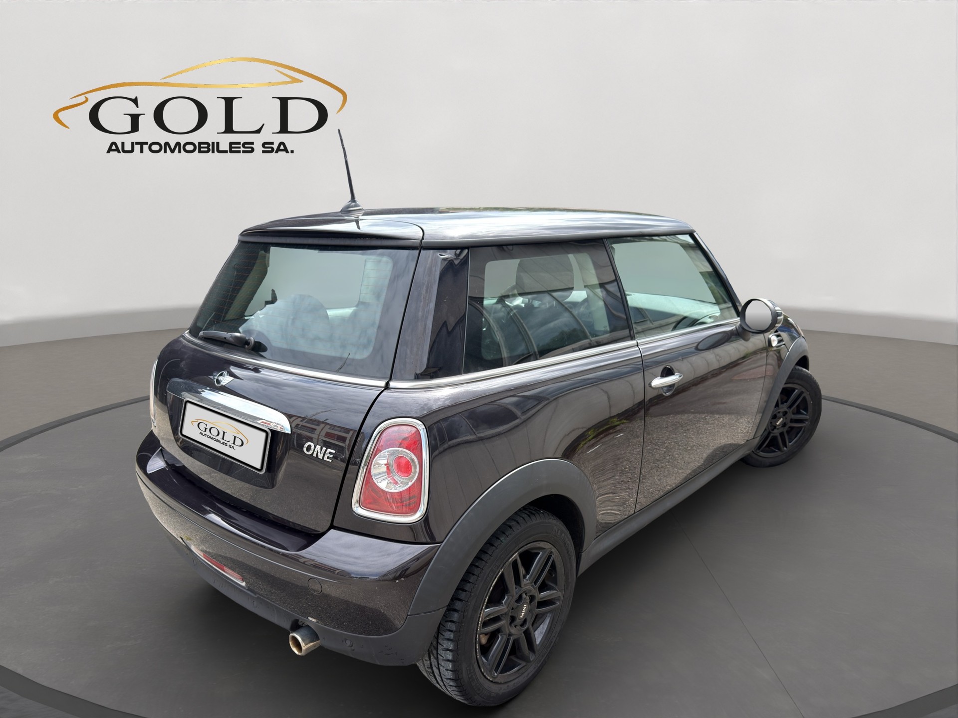 MINI One-image-1