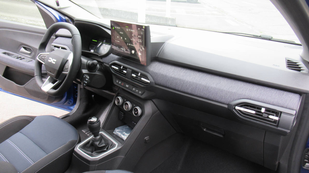 DACIA Sandero 1.0 TCe 100 Journey-image-11