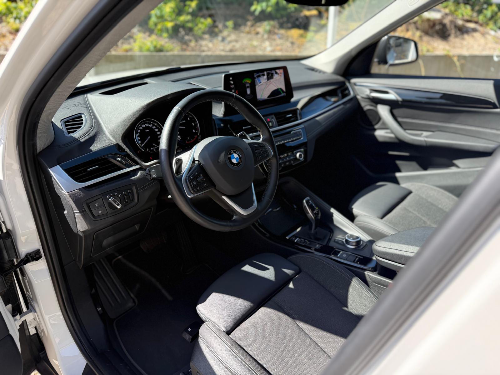 BMW X1 xDrive 18d Sport Line Steptronic-image-5