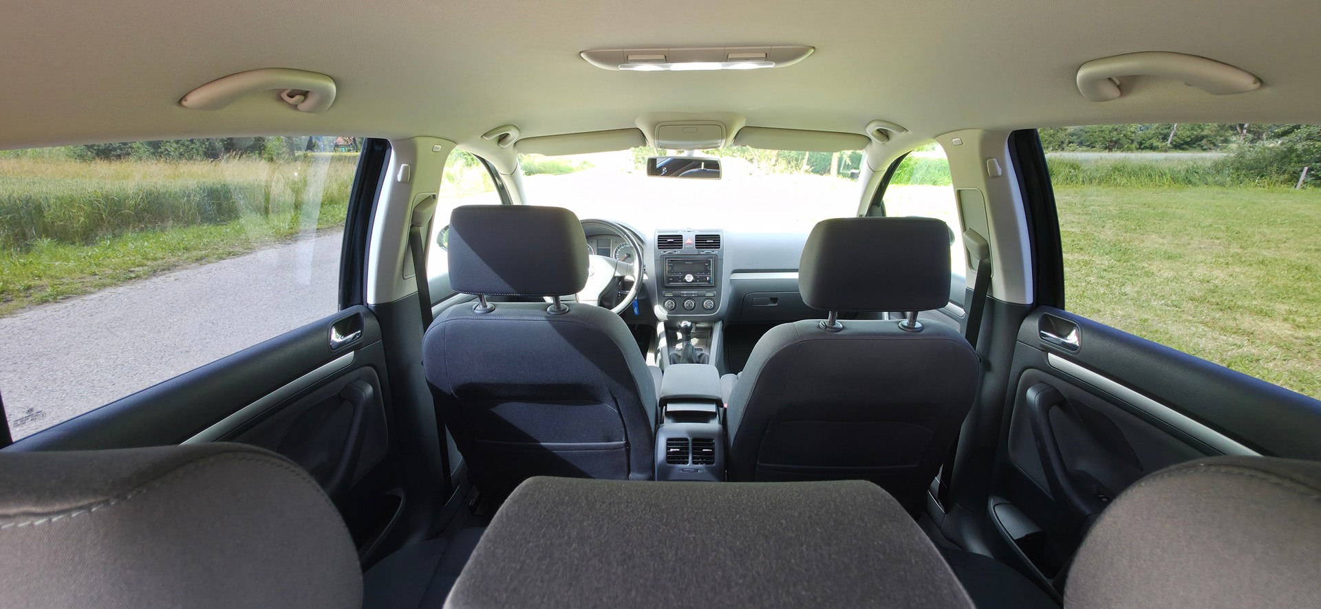 VW 2.0 TDI Comfortline-image-4