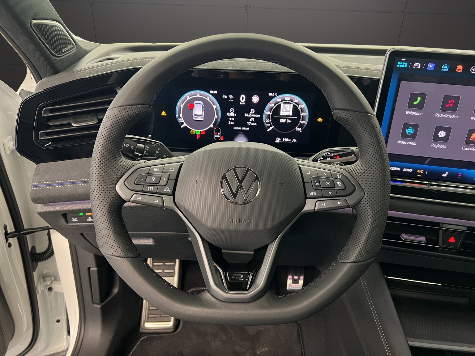 VW Tiguan 2.0 TSI DSG R-Line 4Motion-image-6