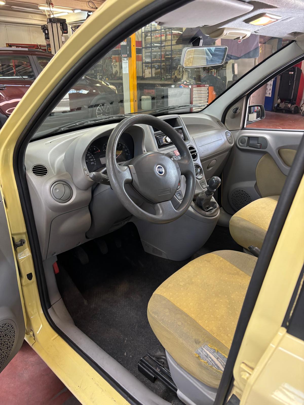 FIAT Panda 1.2 Dynamic-image-7