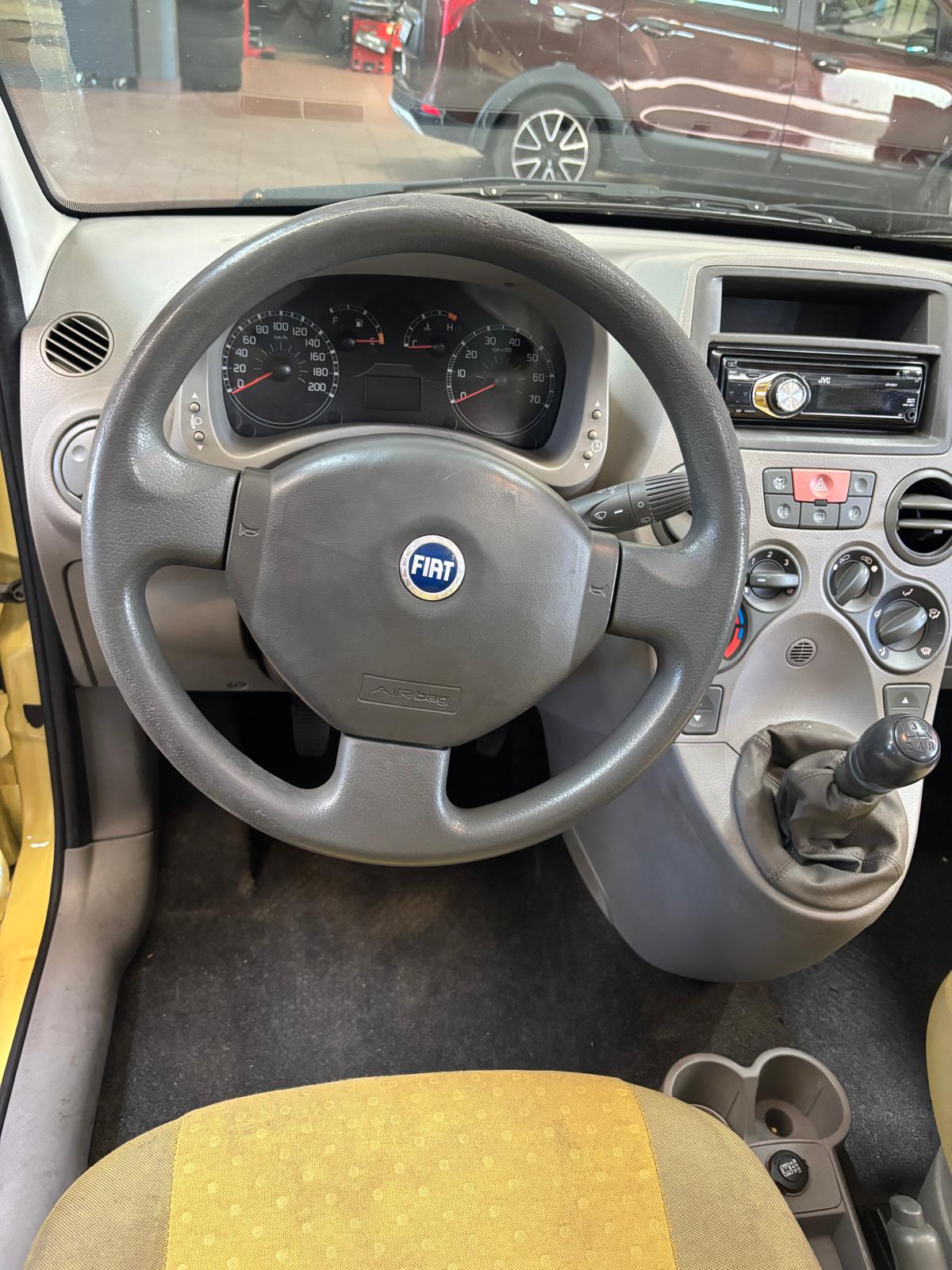 FIAT Panda 1.2 Dynamic-image-8