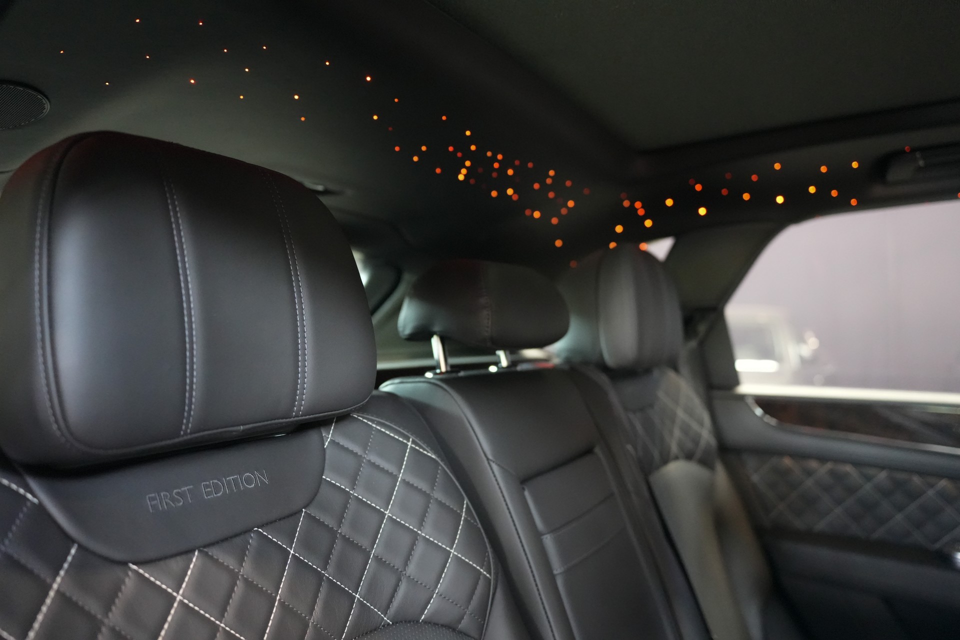 BENTLEY Bentayga W12 First Edition-image-10