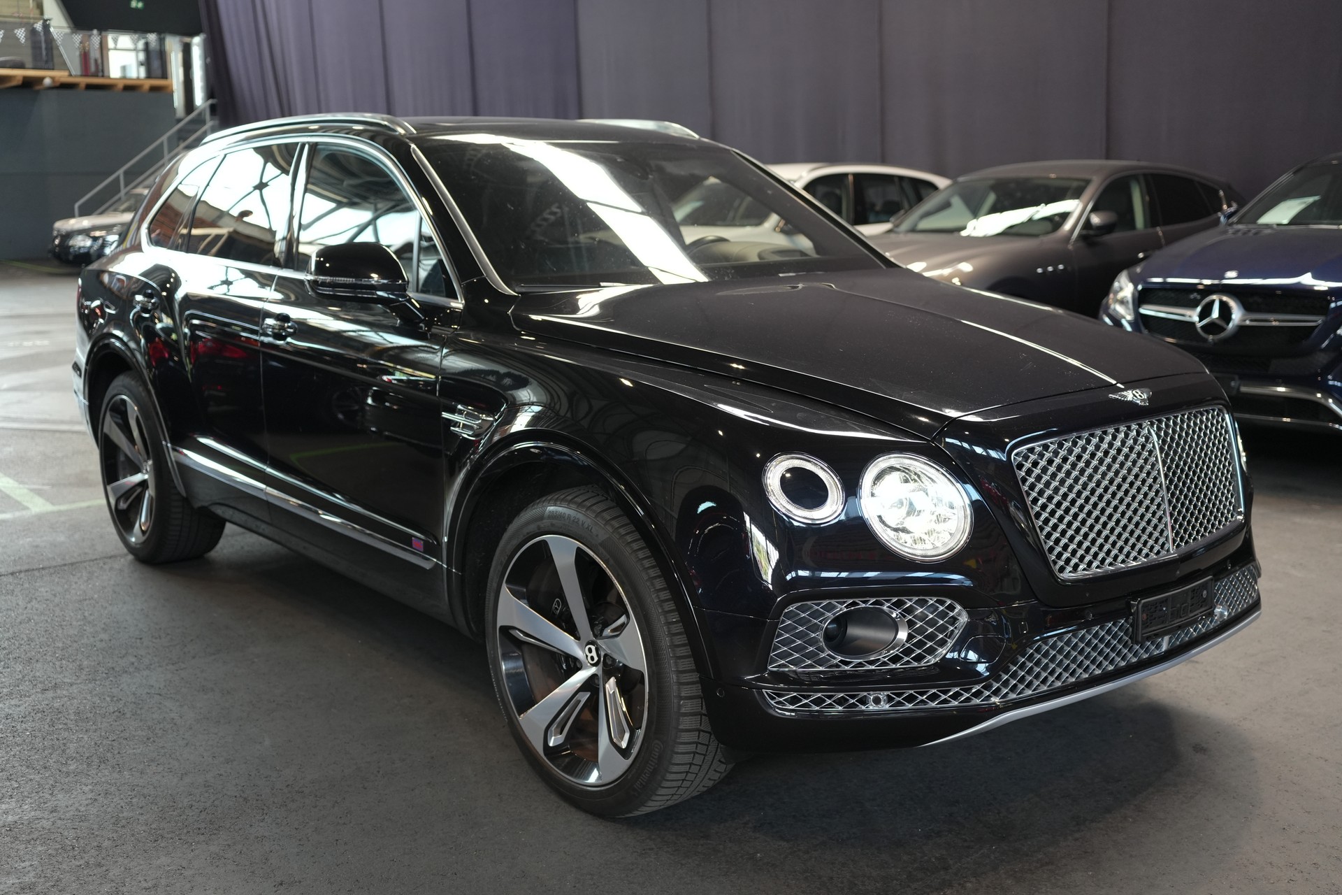 BENTLEY Bentayga W12 First Edition-image-3