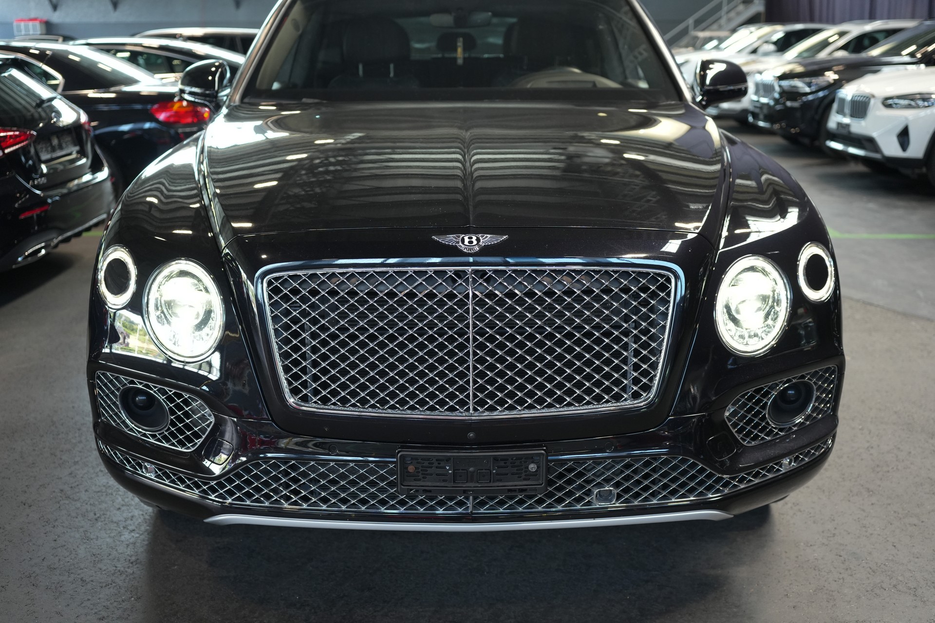 BENTLEY Bentayga W12 First Edition-image-4