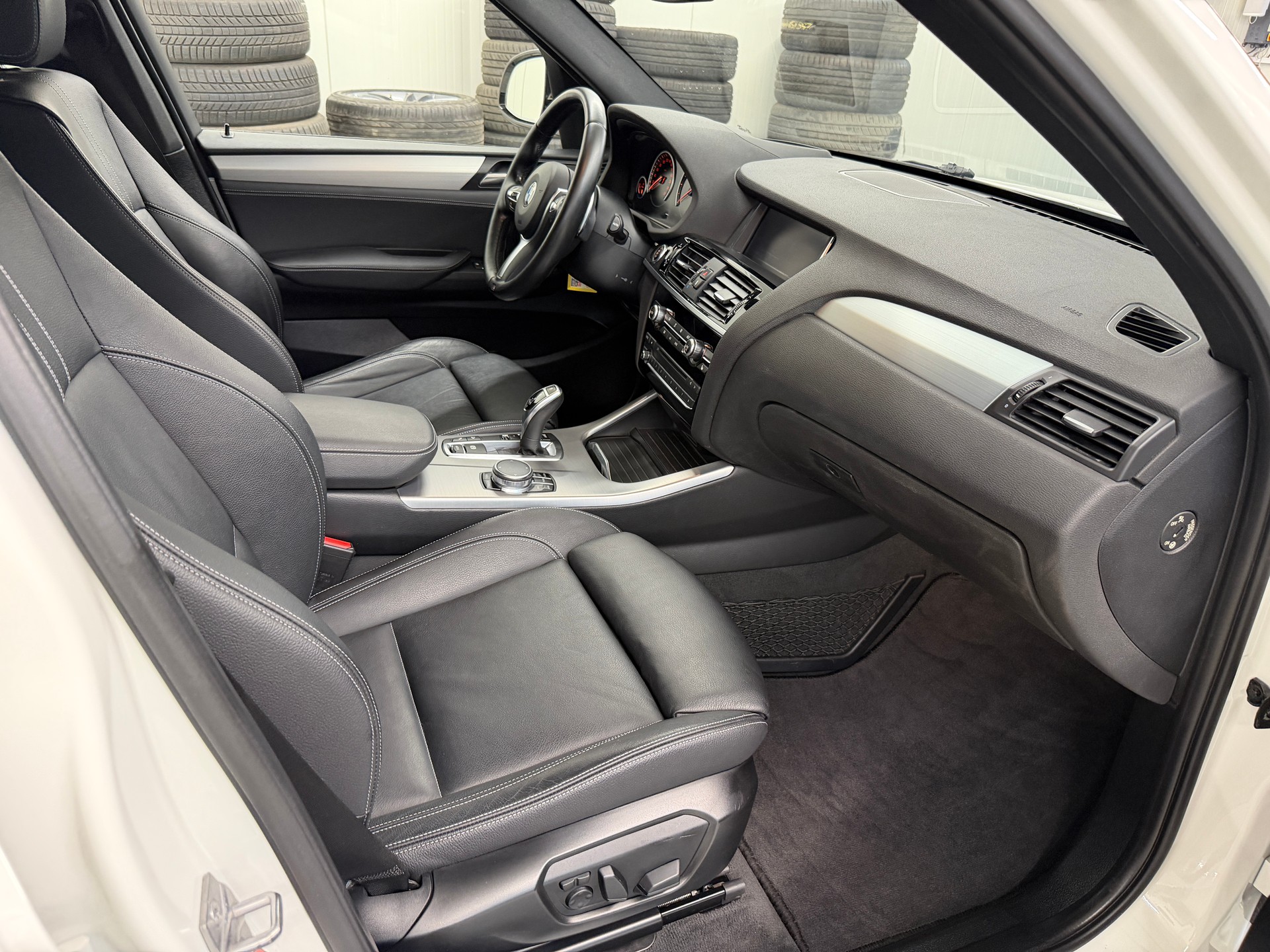 BMW X3 xDrive 30d M Sport Steptronic-image-18