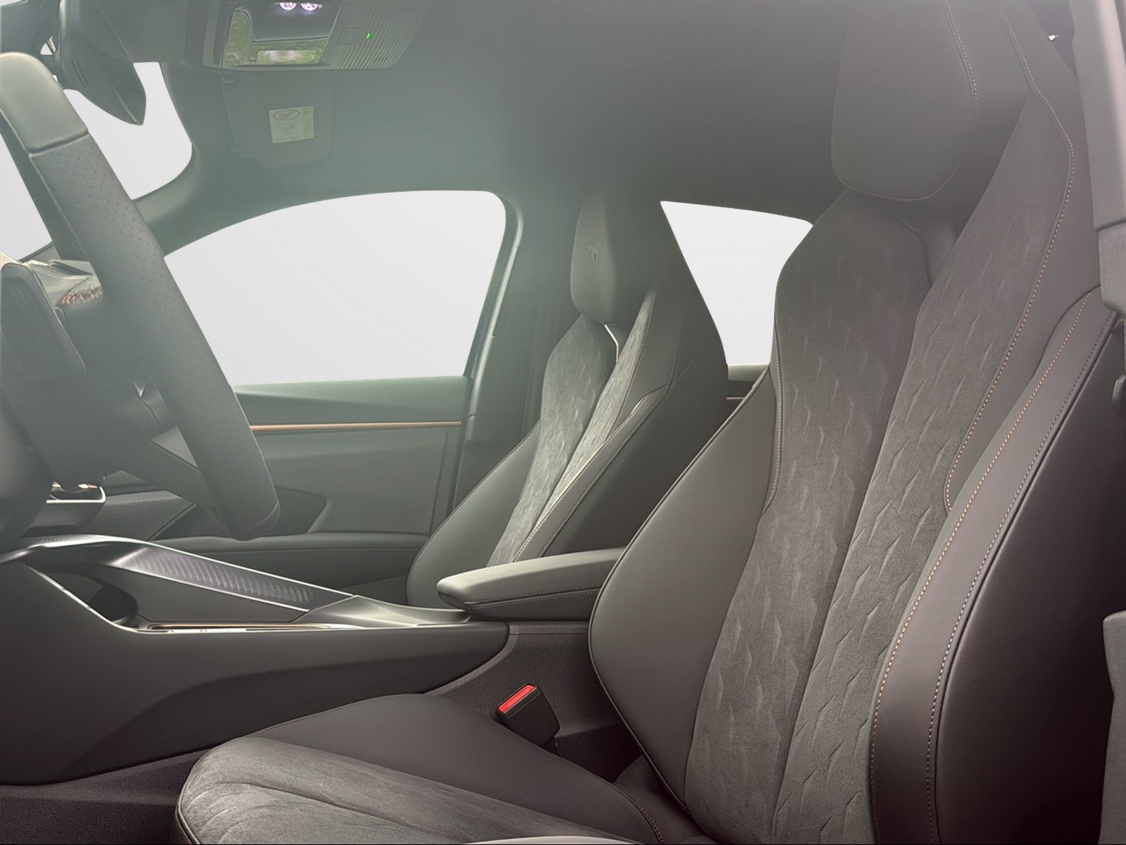 CUPRA Terramar 1.5 eTSI DSG-image-8