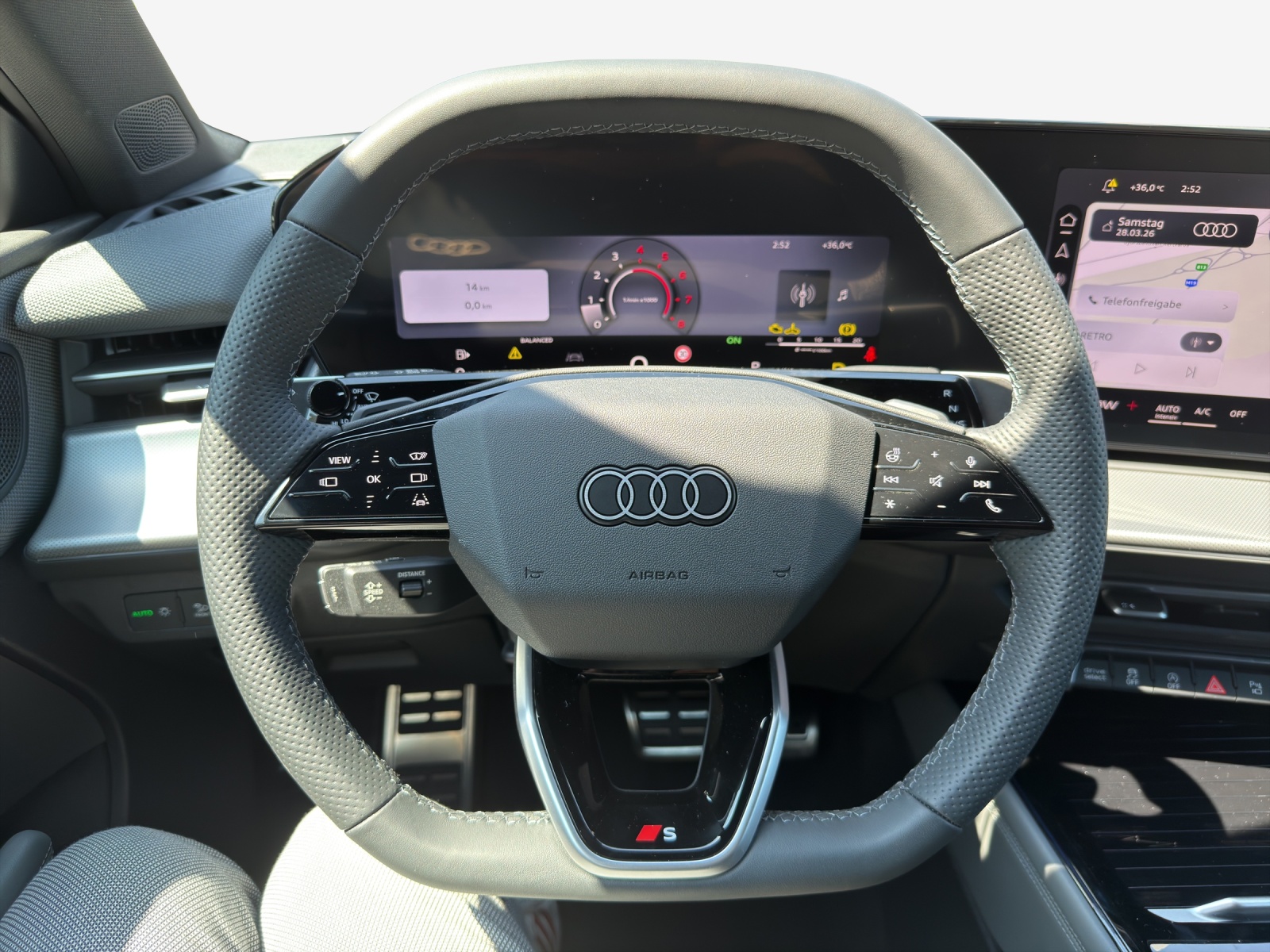 AUDI Q3 SUV TFSI quattro 150 kW S tronic-image-9
