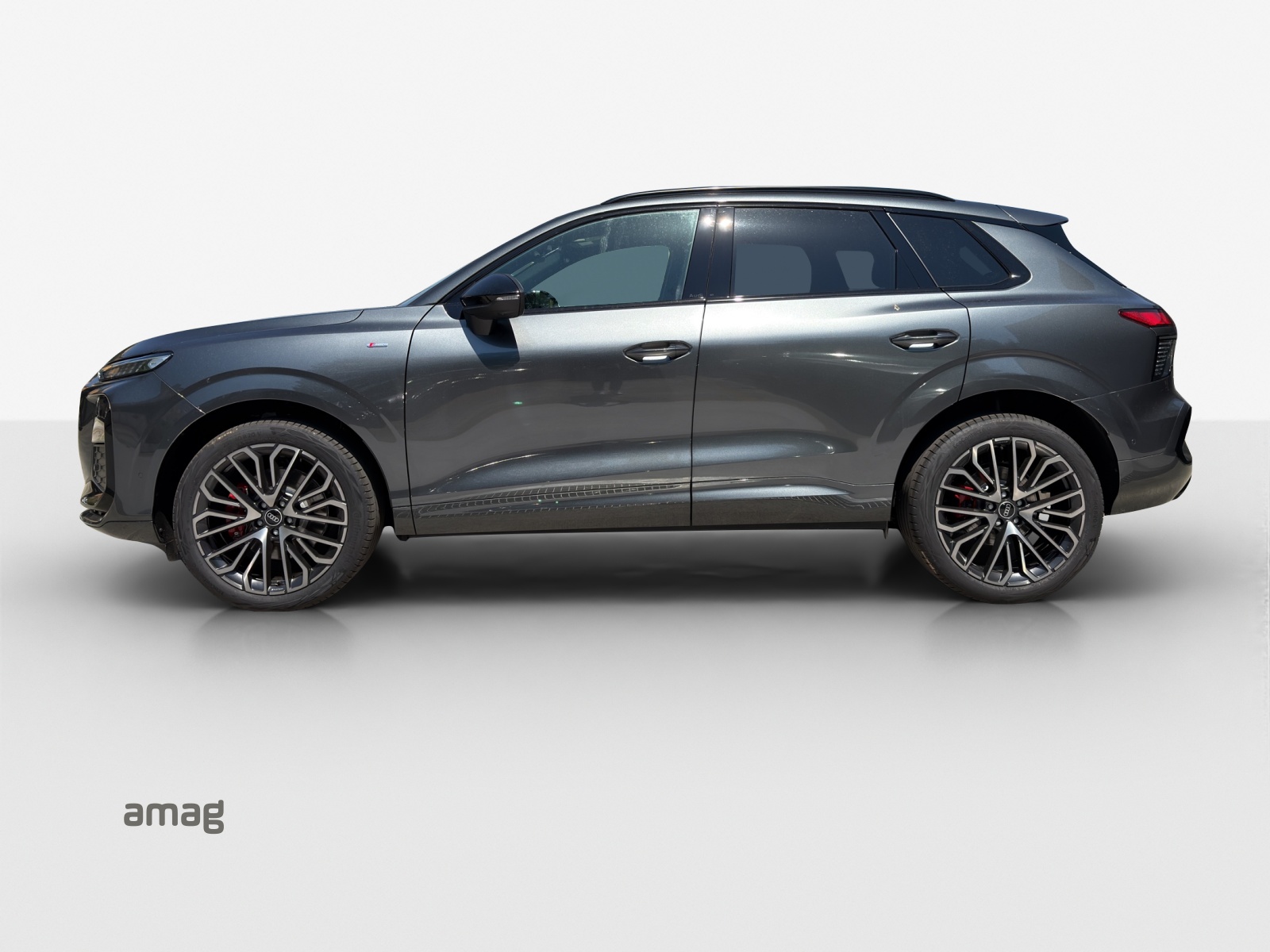 AUDI Q3 SUV TFSI quattro 150 kW S tronic-image-1