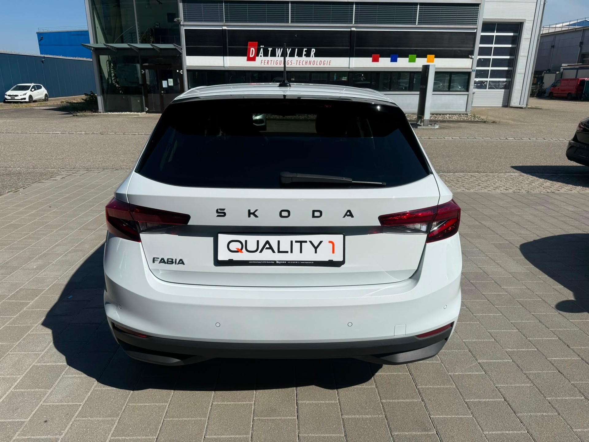 SKODA Fabia 1.0 TSI Dynamic DSG-image-8