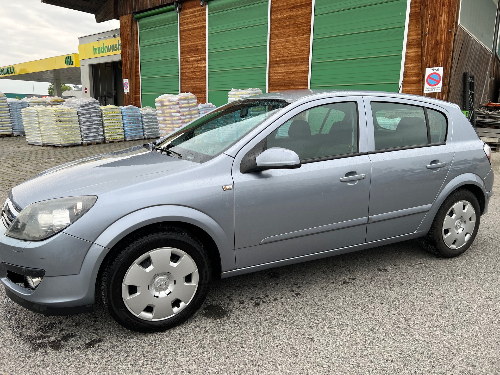 OPEL Astra 1.8i 16V Enjoy-image-1