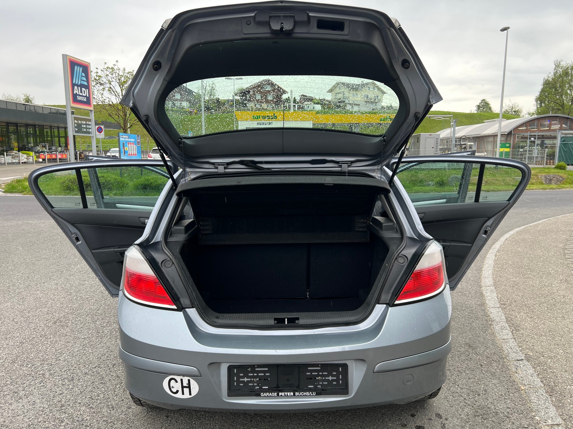 OPEL Astra 1.8i 16V Enjoy-image-11