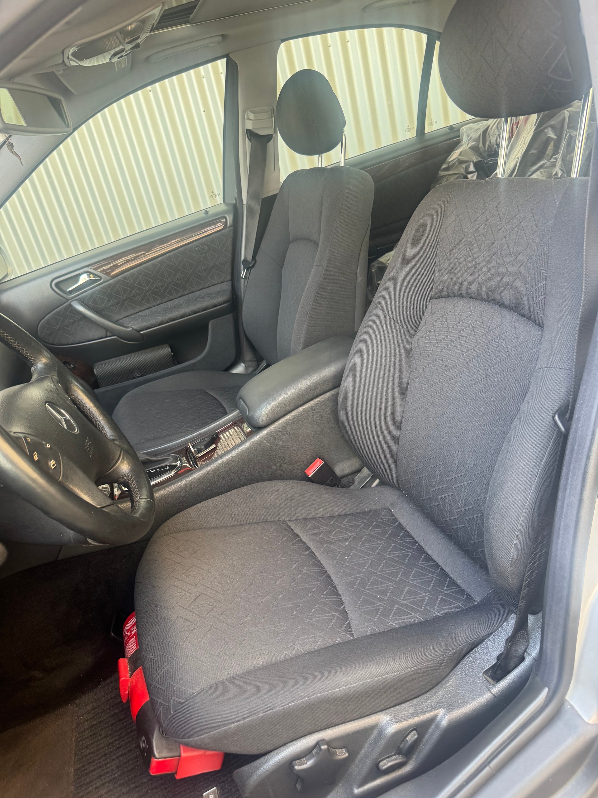 MERCEDES-BENZ C 270 CDI Avantgarde-image-6