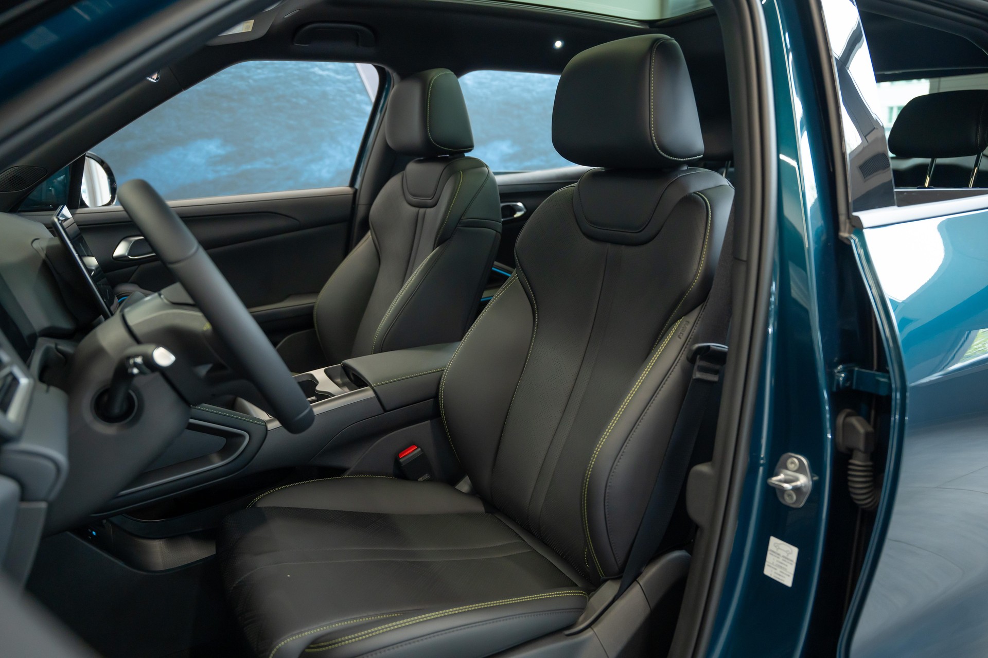 BYD Atto 2 DM-i Boost-image-9