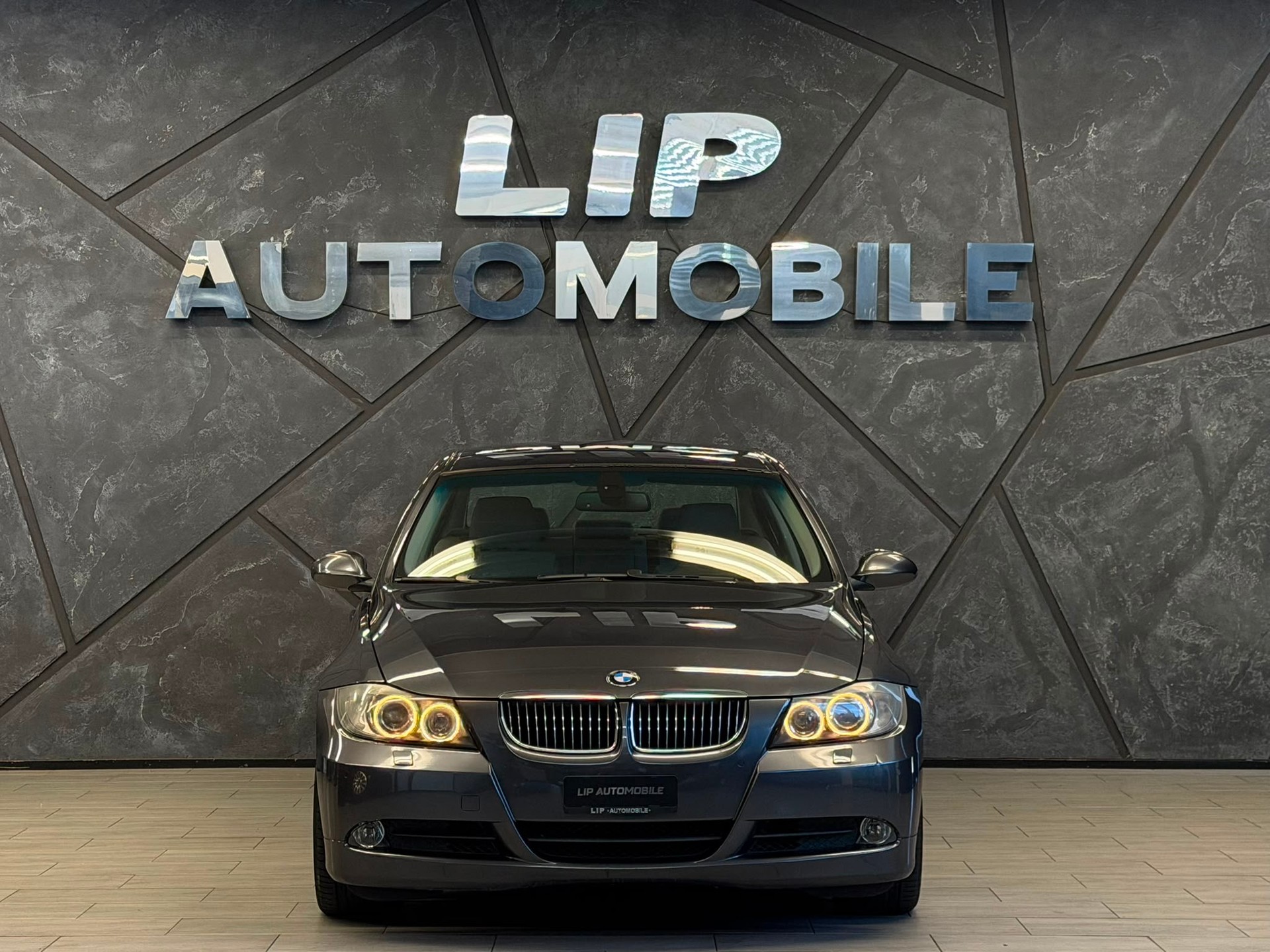 BMW 325i more4you-image-1