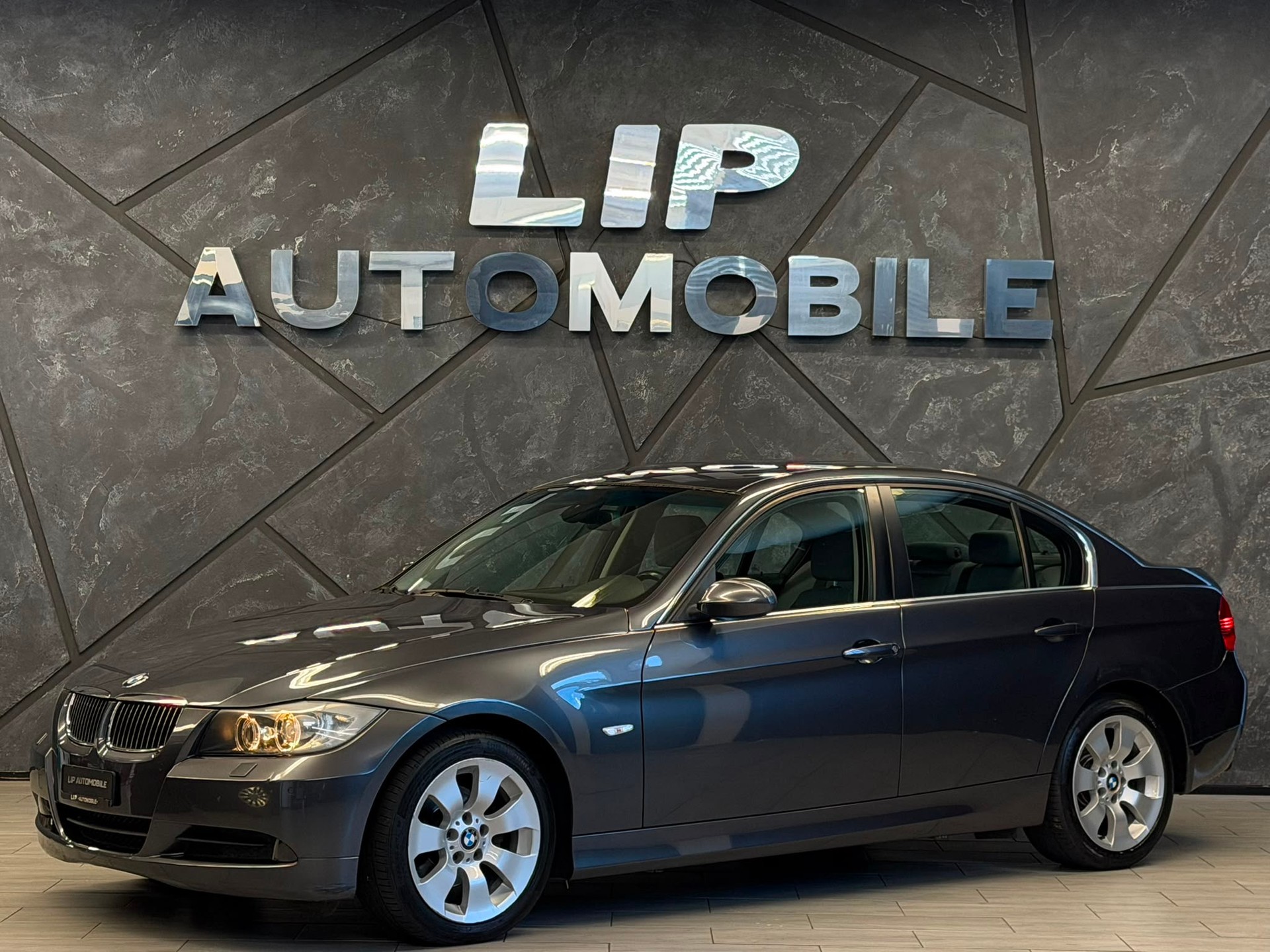 BMW 325i more4you-image-0
