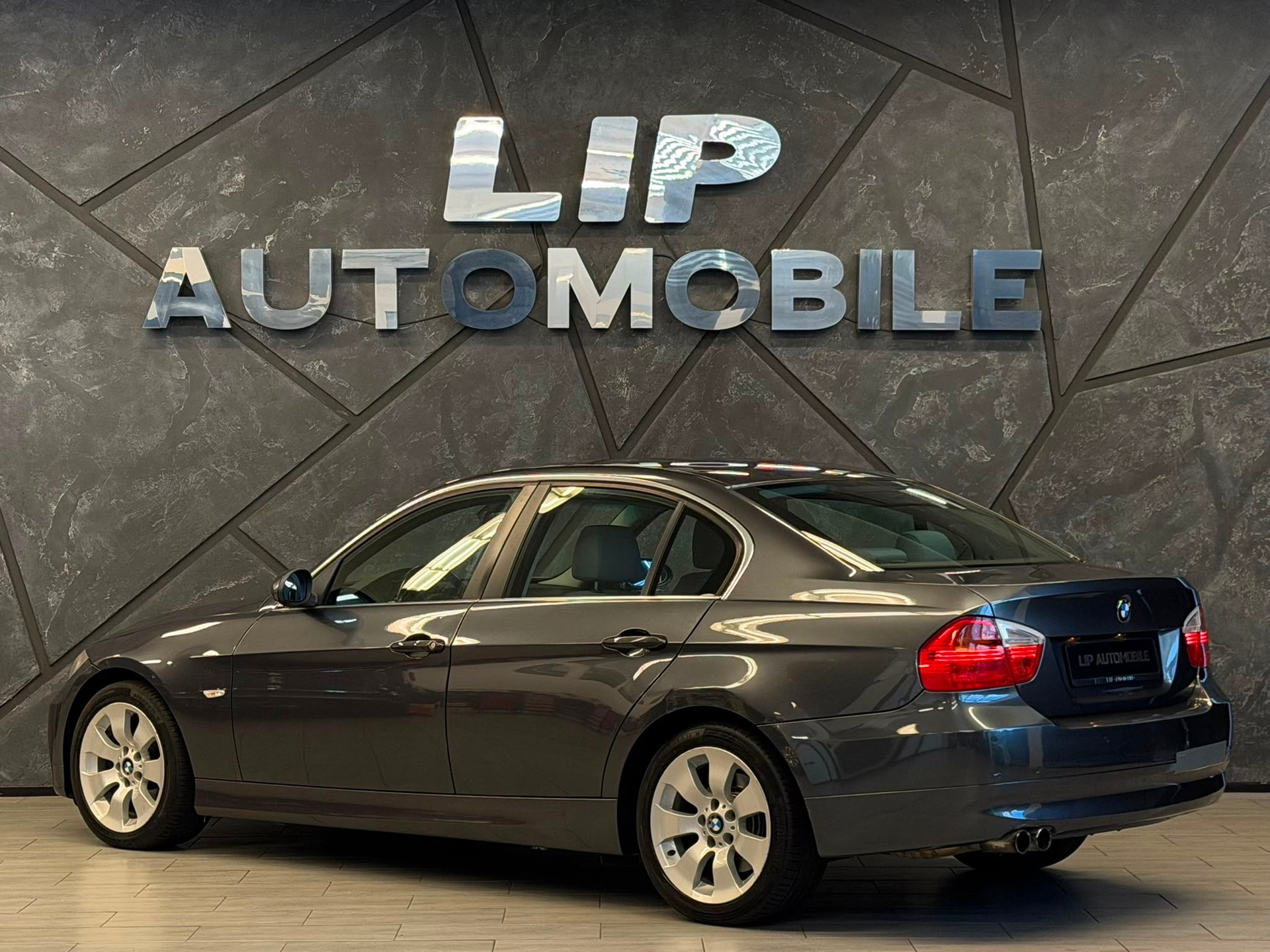 BMW 325i more4you-image-7