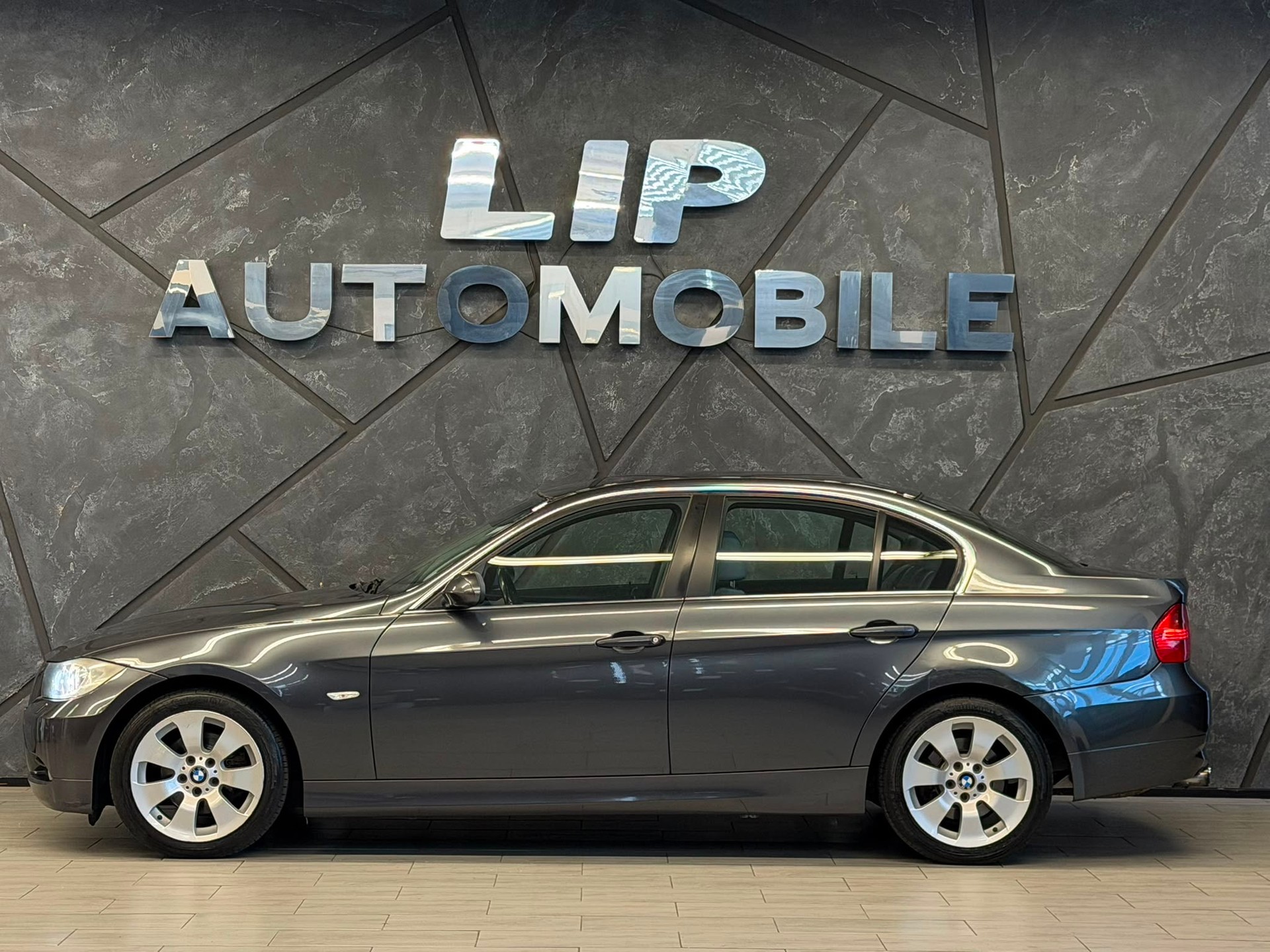 BMW 325i more4you-image-4