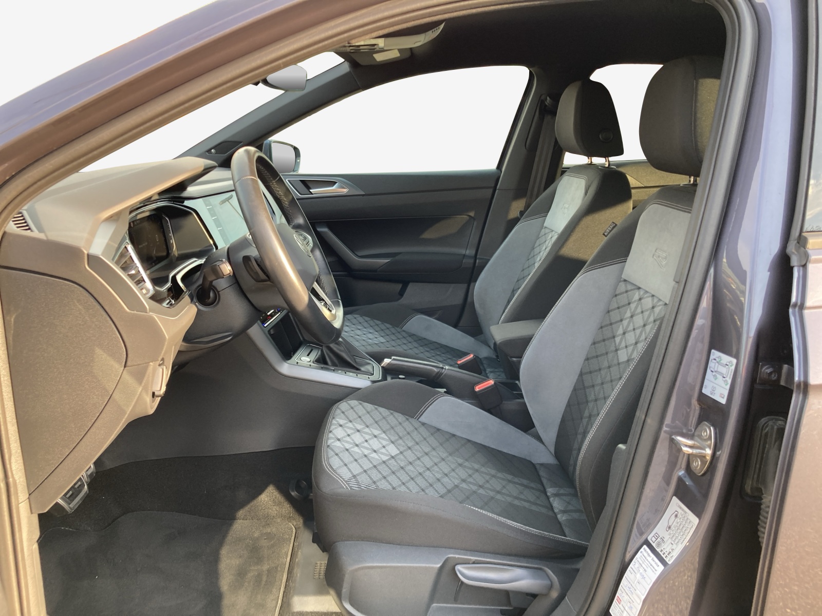 VW Polo 1.0 TSI R-Line DSG-image-7