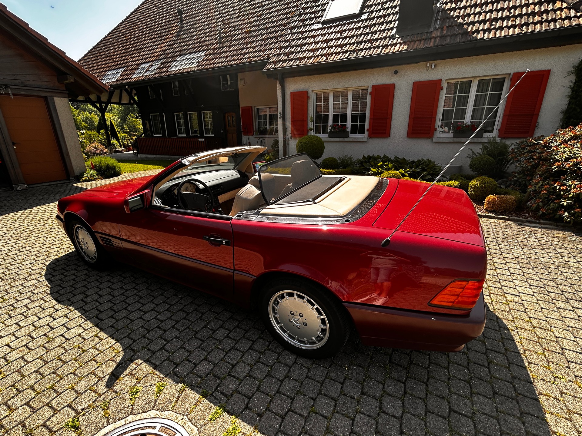 MERCEDES-BENZ 300 SL-24-image-4