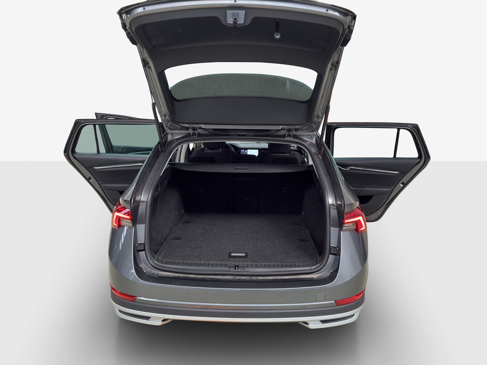 SKODA Octavia Combi 2.0 TDI DSG Scout 4x4-image-12