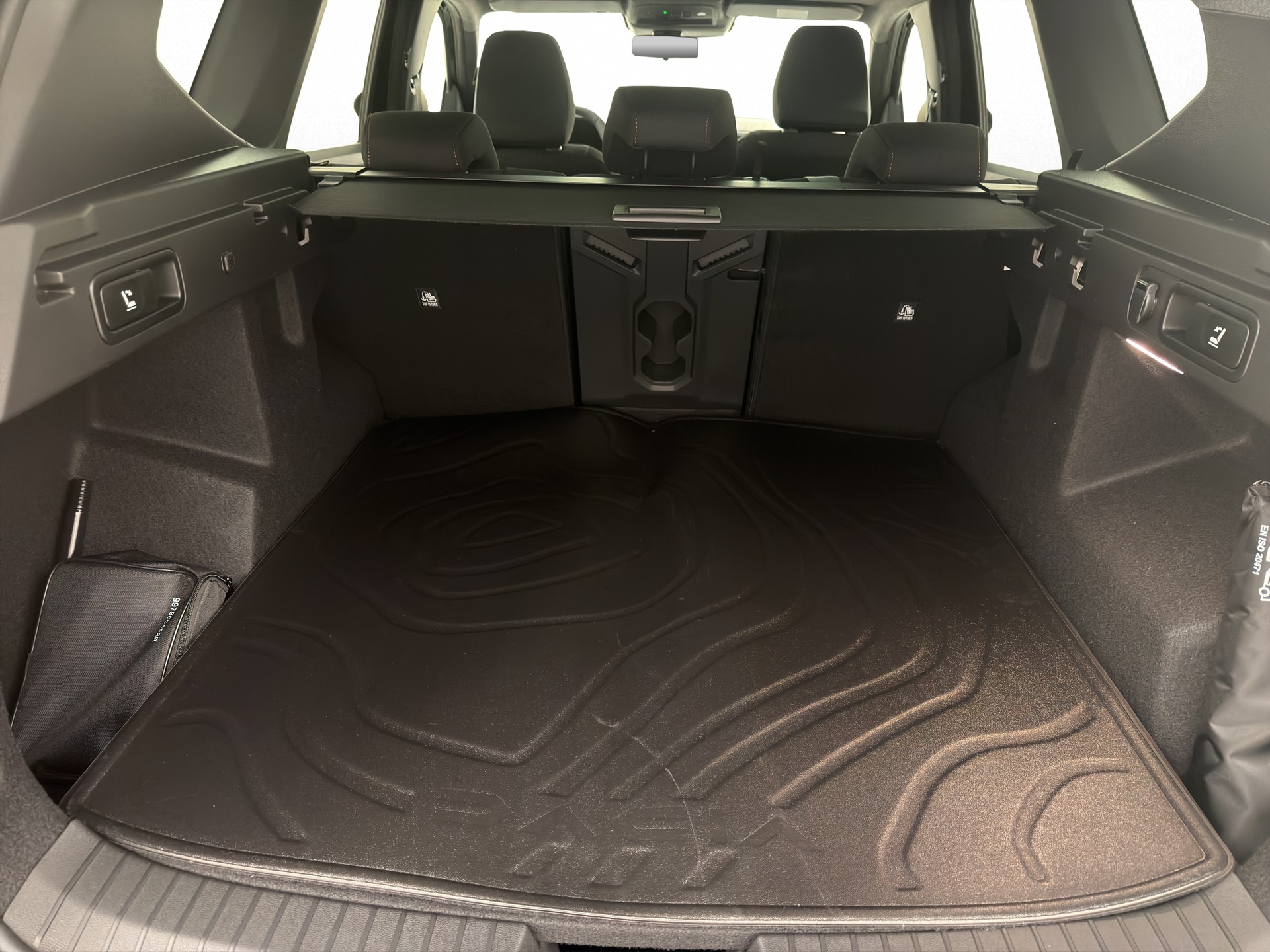 DACIA Bigster 1.8 Hybrid Extreme-image-12
