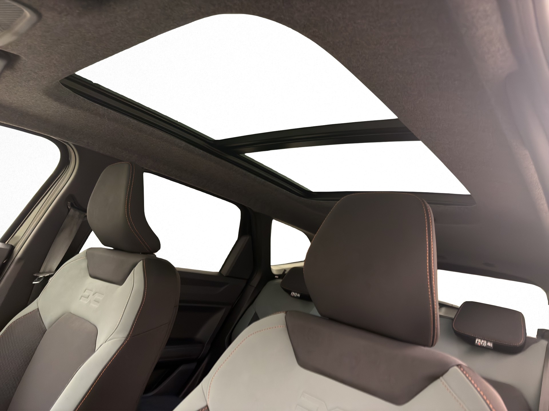 DACIA Bigster 1.8 Hybrid Extreme-image-14