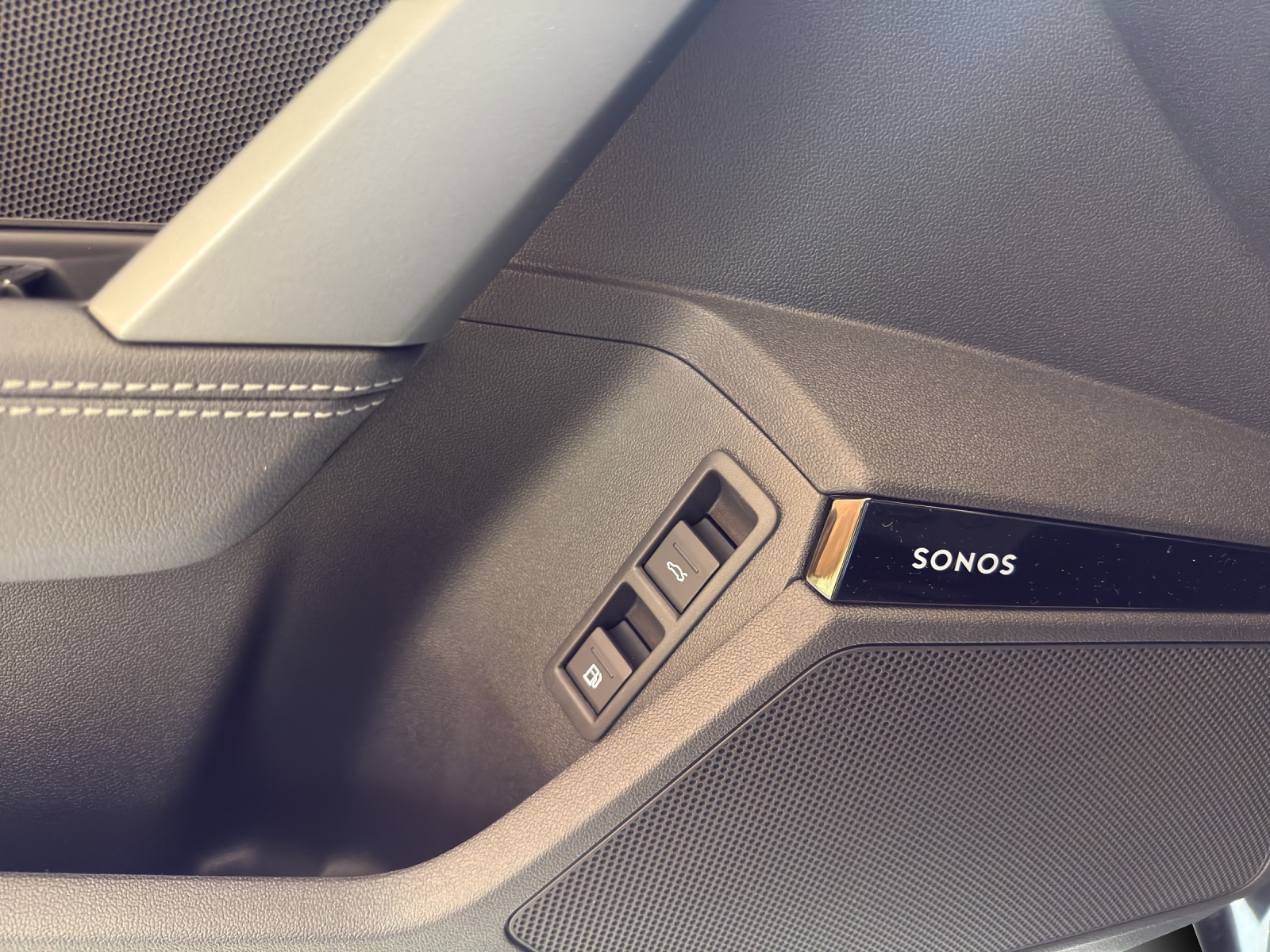 AUDI A3 Sportback TFSI e 200 kW S line S tronic-image-15