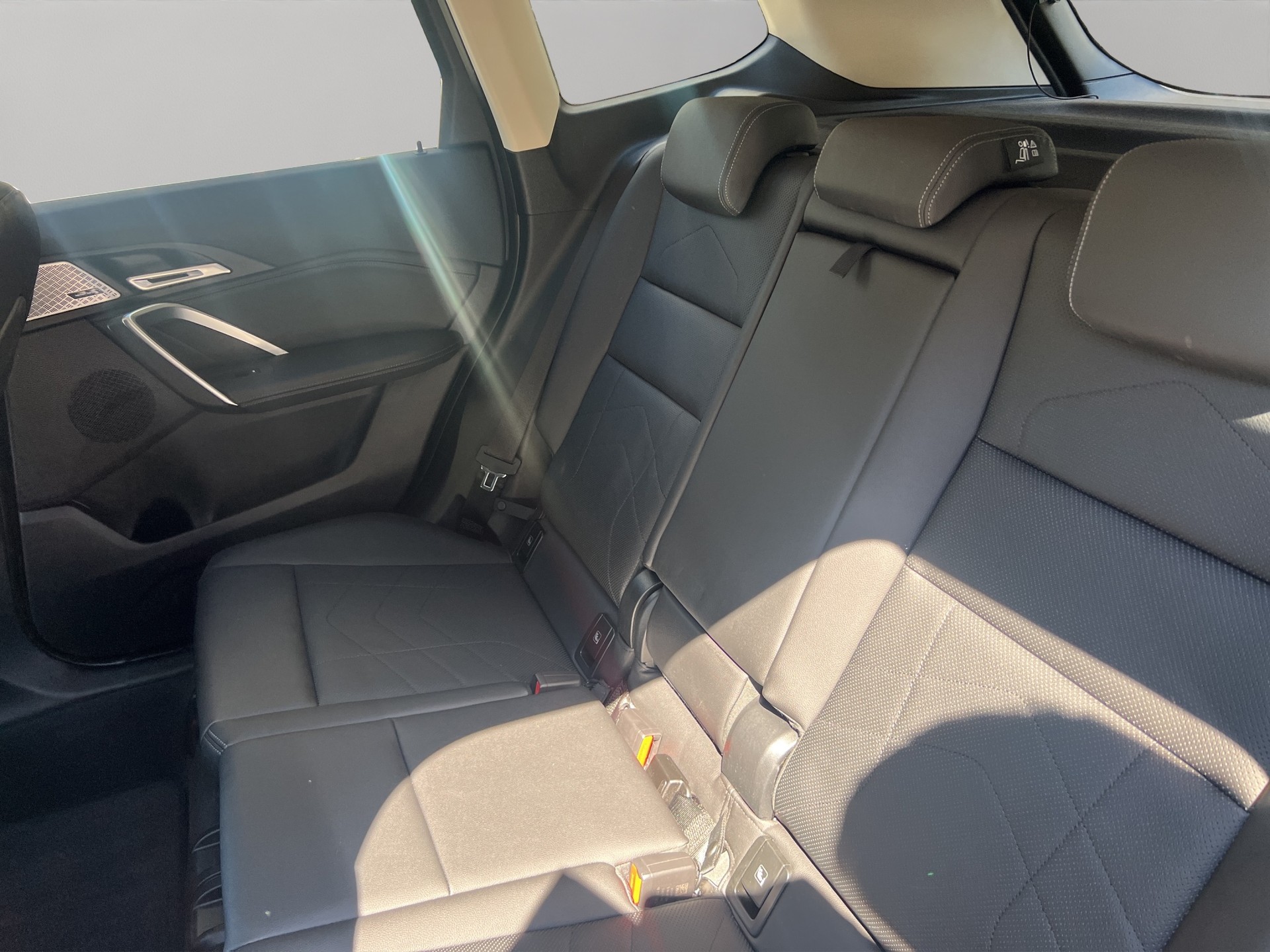 BMW X1 xDrive 23i 48V xLine-image-18