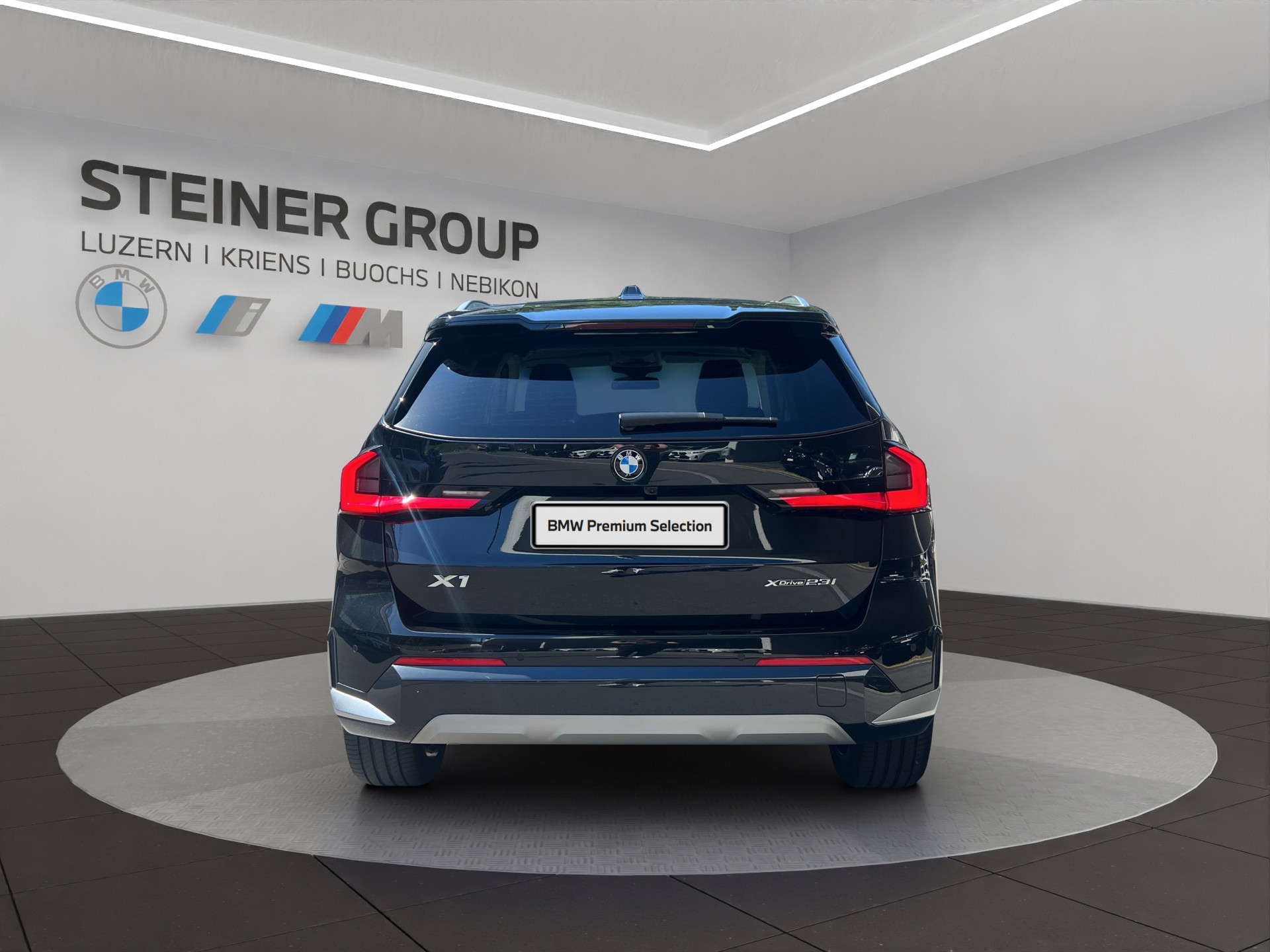BMW X1 xDrive 23i 48V xLine-image-5