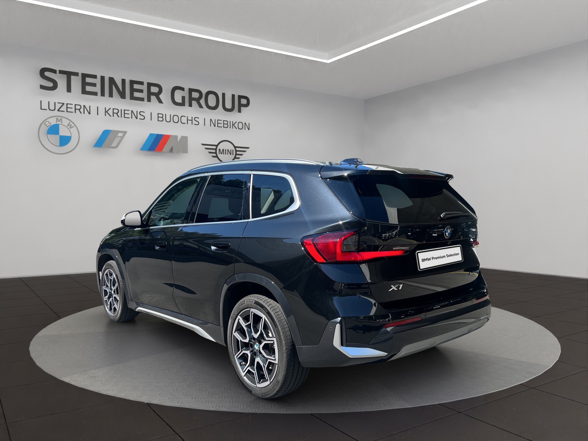 BMW X1 xDrive 23i 48V xLine-image-6