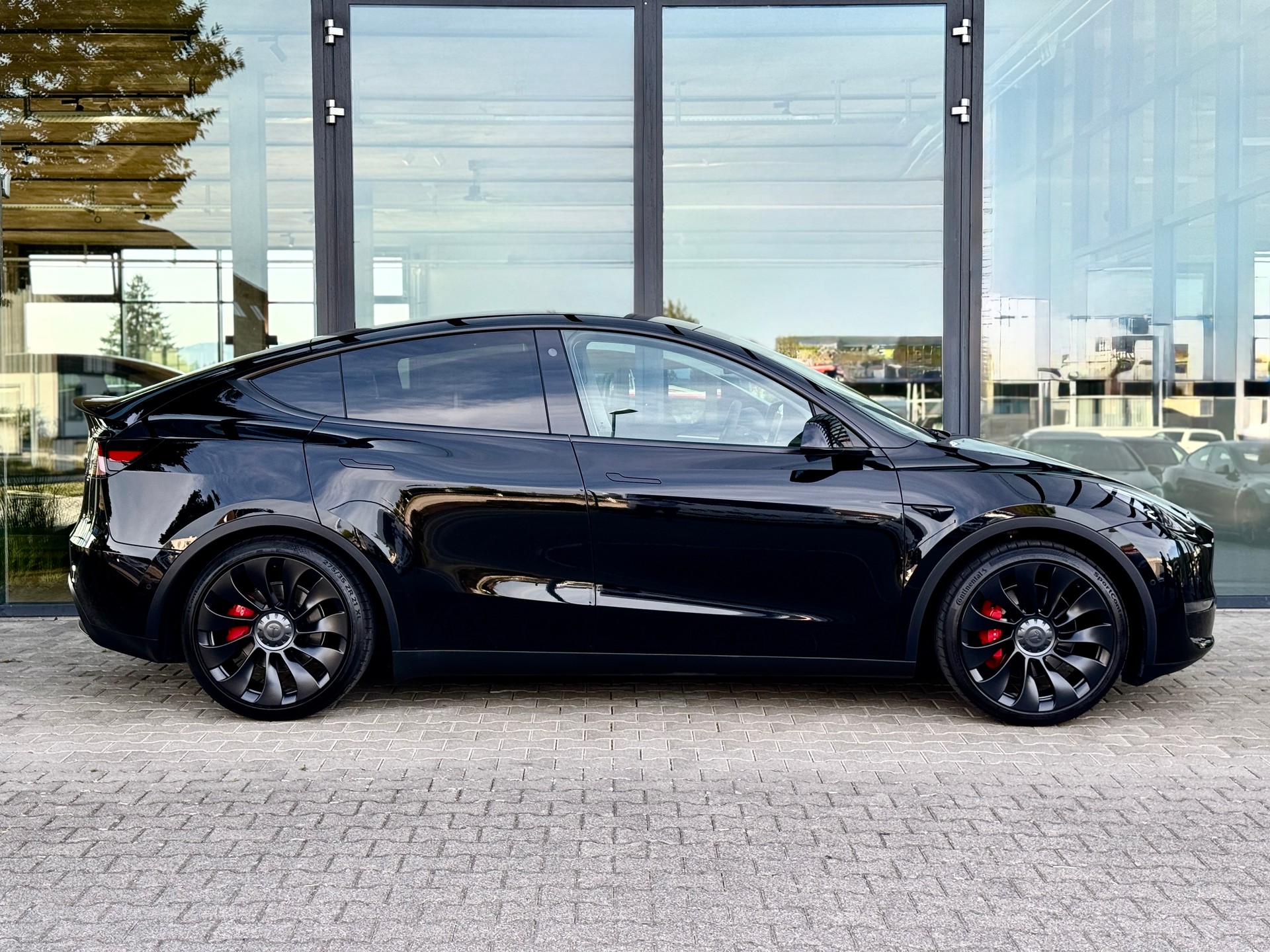 TESLA Model Y Performance / Enhanced Autopilot / AMD Ryzen-image-6