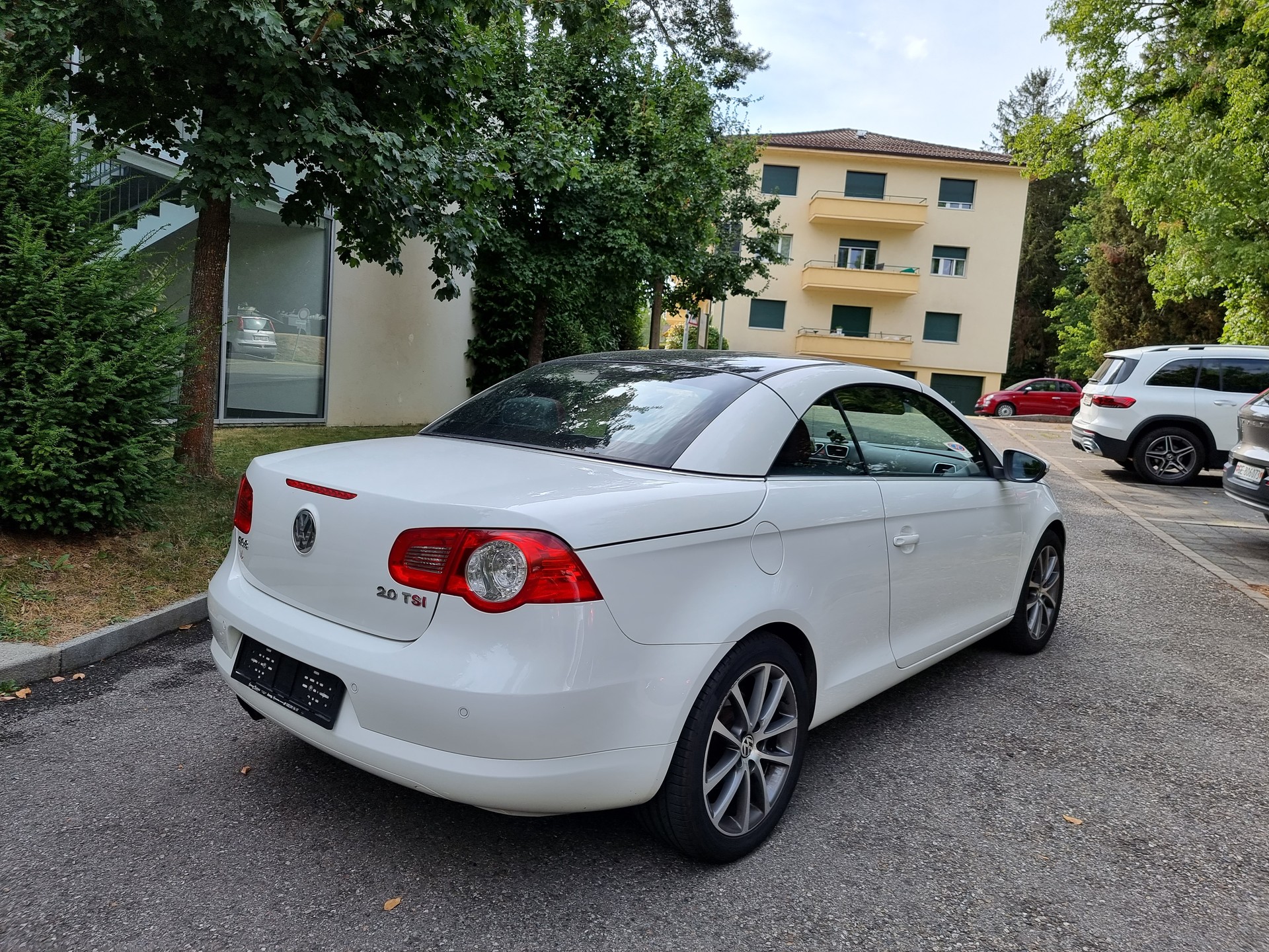 VW 2.0 200 TSI Fashion DSG-image-2