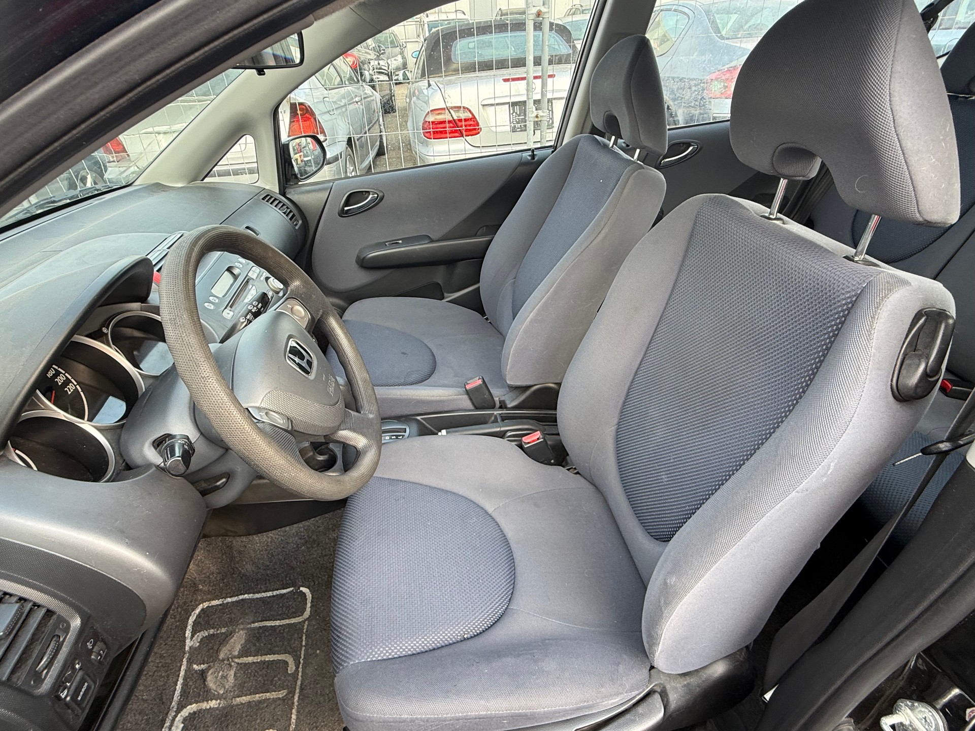 HONDA JAZZ-image-5