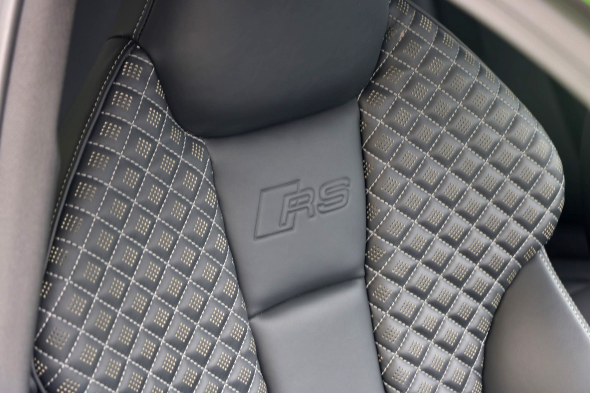AUDI RS3 Sportback 2.5 TSI quattro S-tronic **APR/Limegreen**-image-19