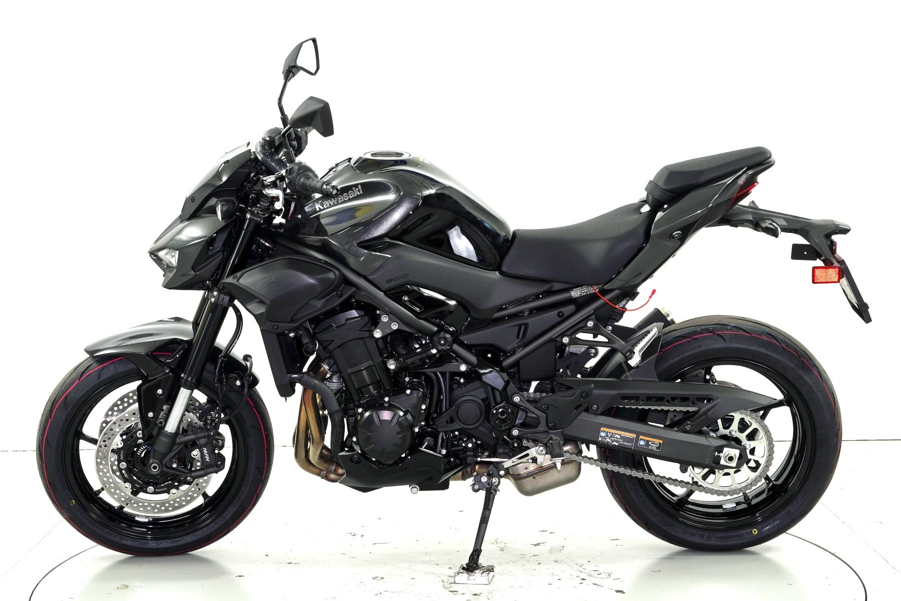 KAWASAKI Z 900 ABS-showroom-element-3