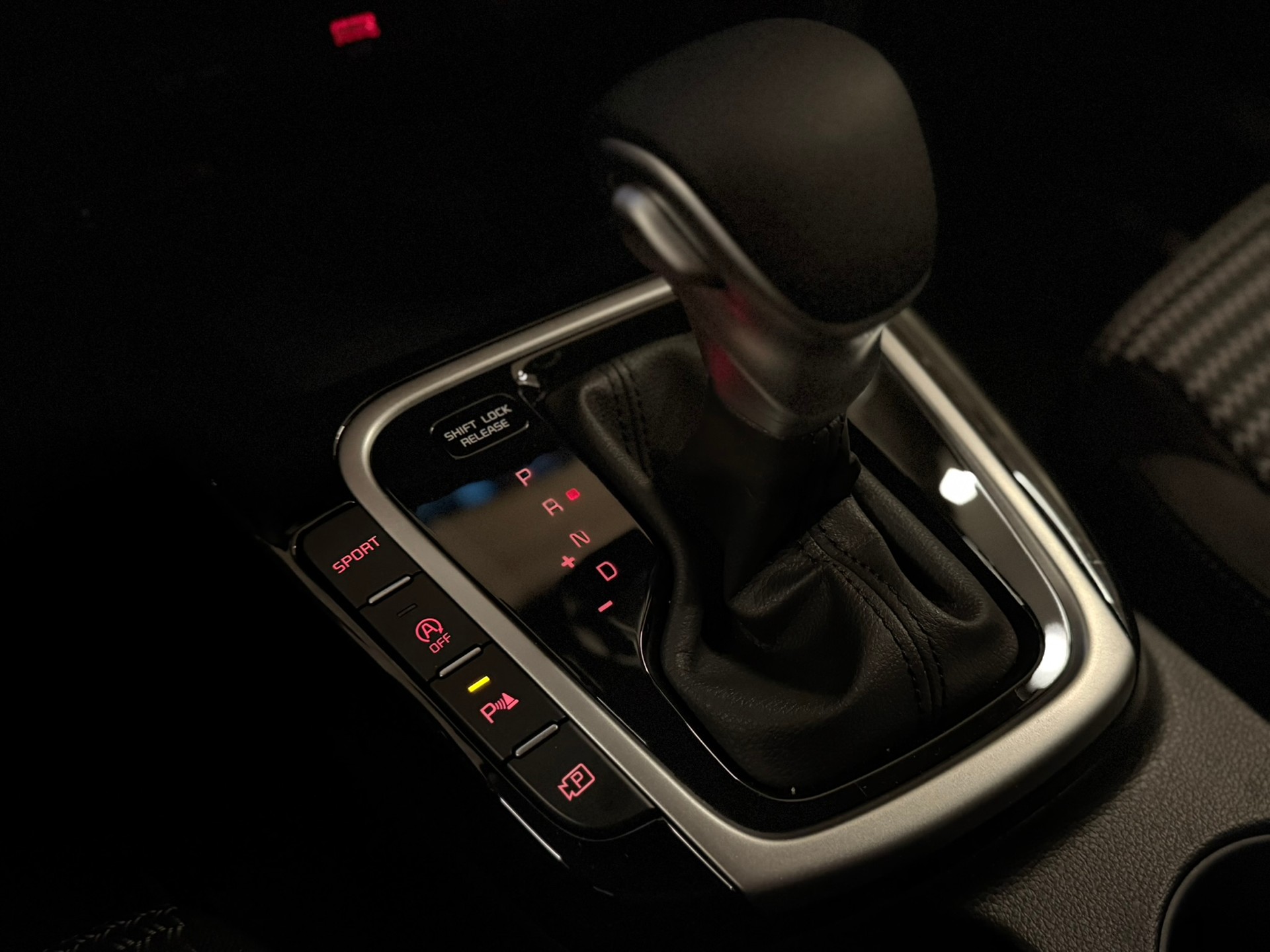 KIA Ceed 1.5 T-GDi Power DCT-image-20