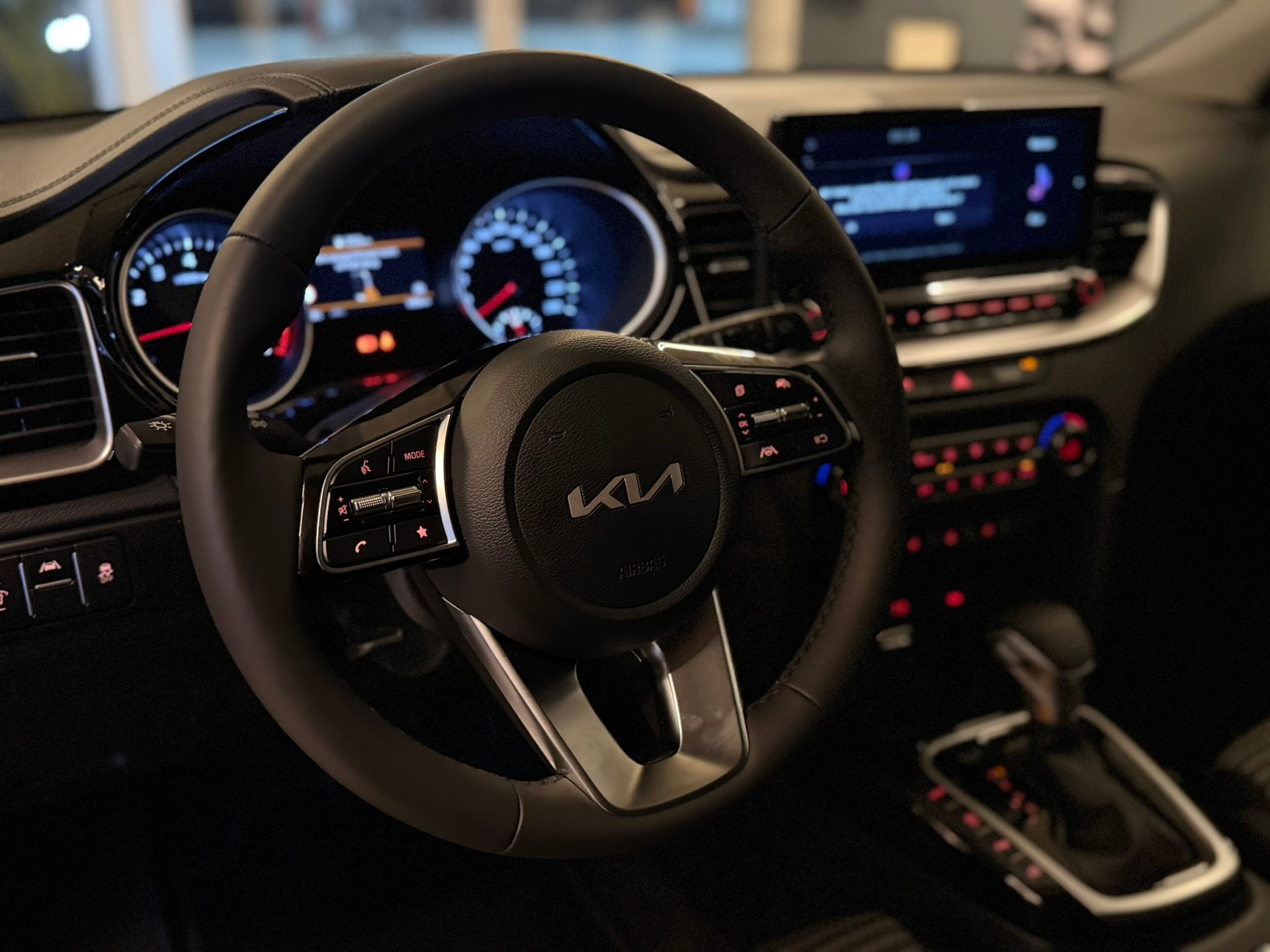 KIA Ceed 1.5 T-GDi Power DCT-image-9