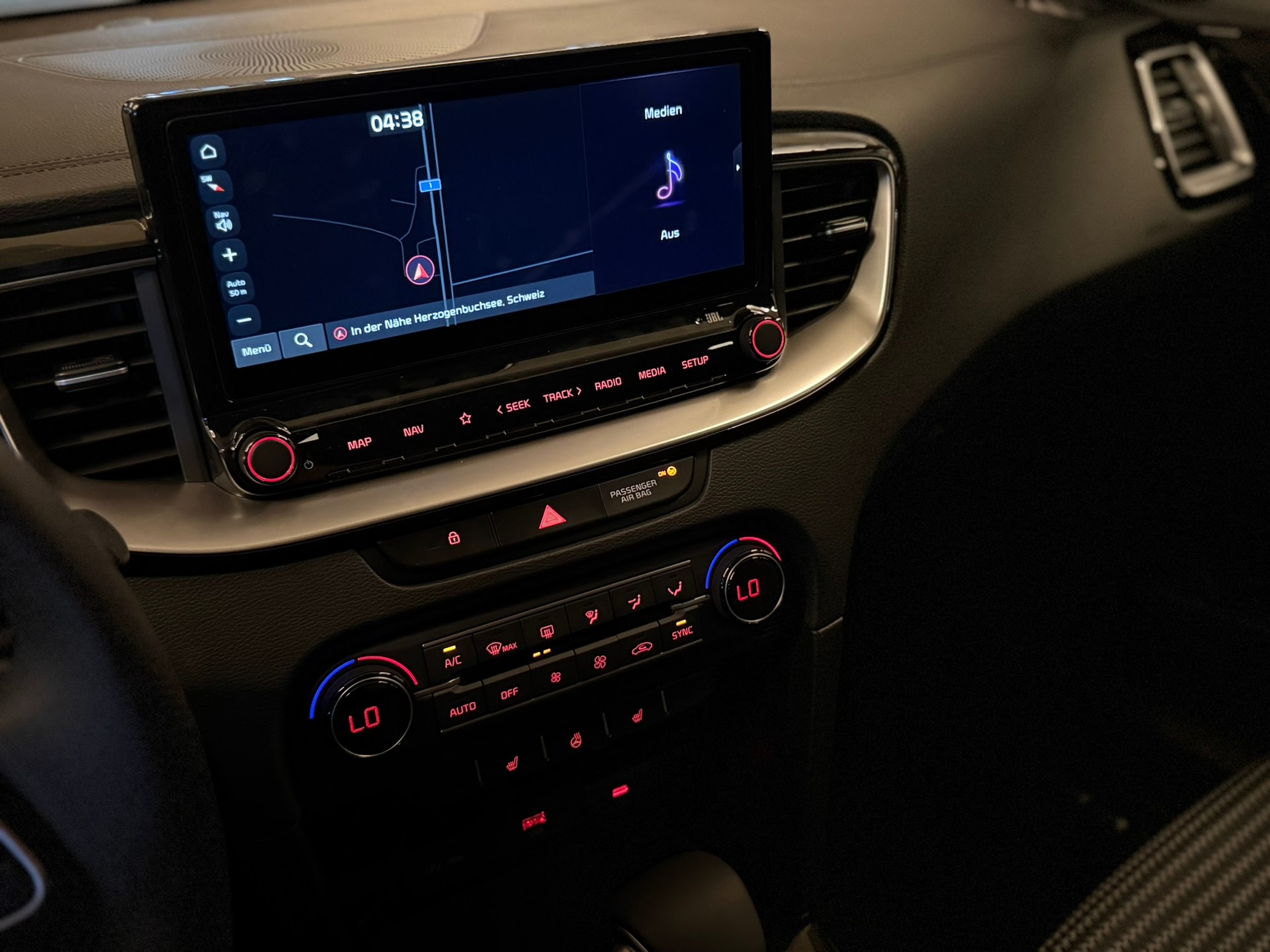 KIA Ceed 1.5 T-GDi Power DCT-image-21