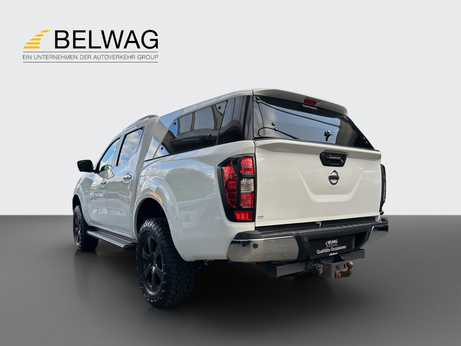 NISSAN Navara 2.3D/190 Double Cab Tekna-image-3