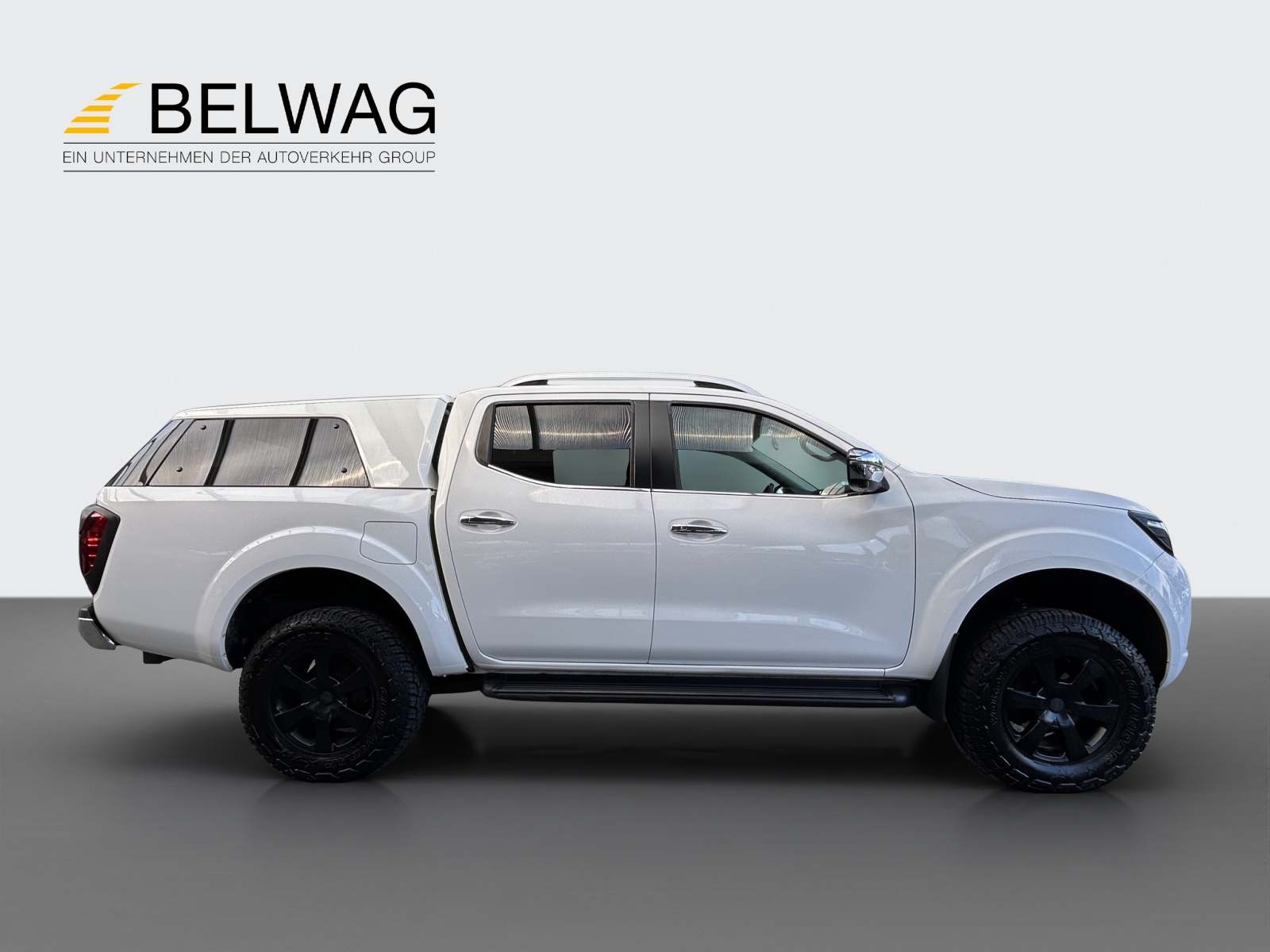 NISSAN Navara 2.3D/190 Double Cab Tekna-image-6