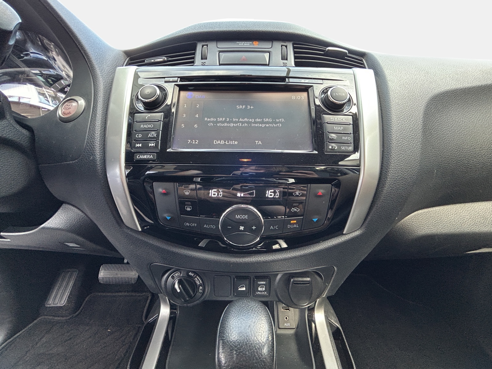 NISSAN Navara 2.3D/190 Double Cab Tekna-image-13