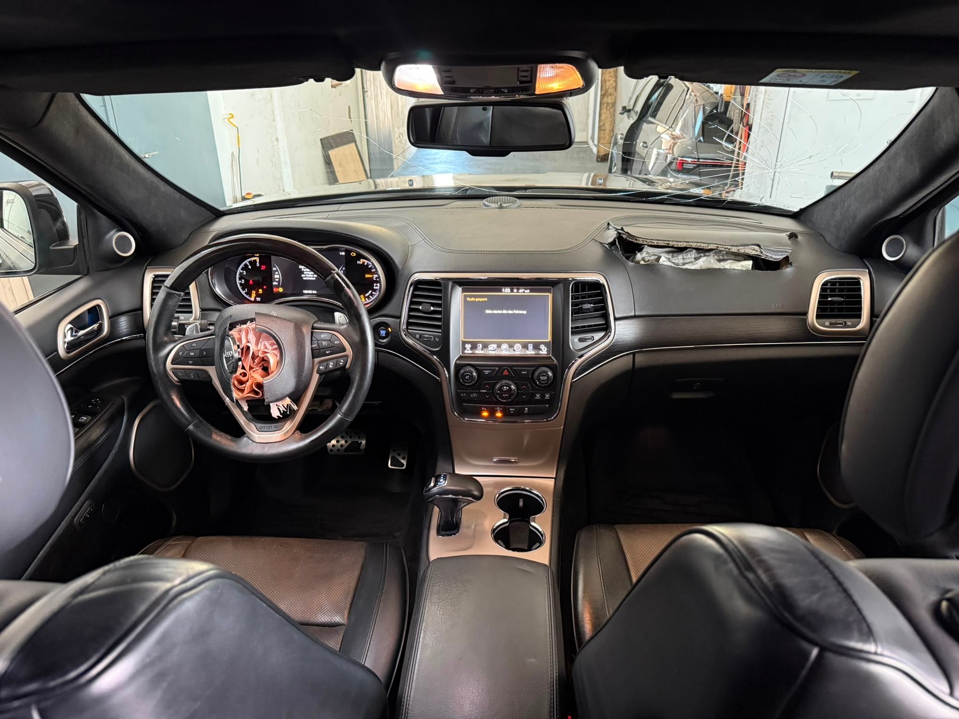 JEEP Grand Cherokee 3.0 CRD Summit Automatic-image-10
